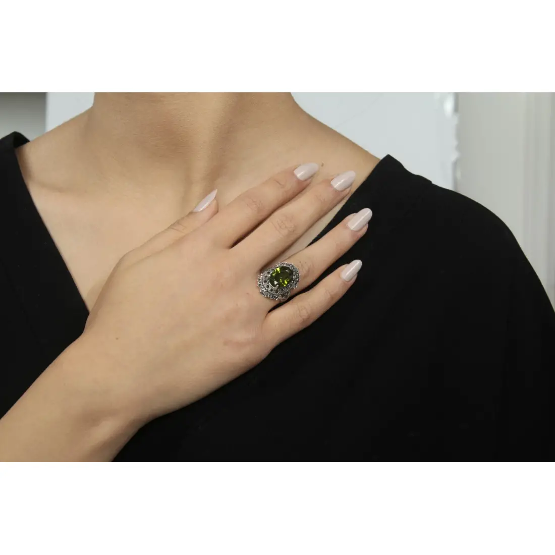 Taşlı Gümüş Yüzük