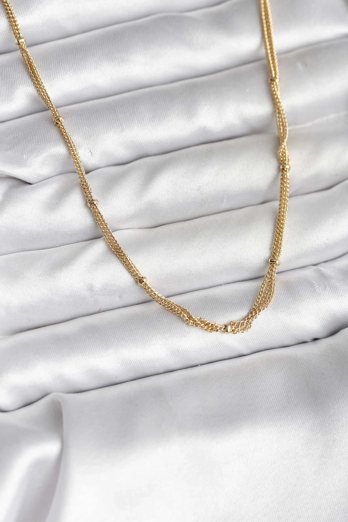 14K Gold Renk Kaplama Topçuk Zincirli Model CM Kadın Kolye