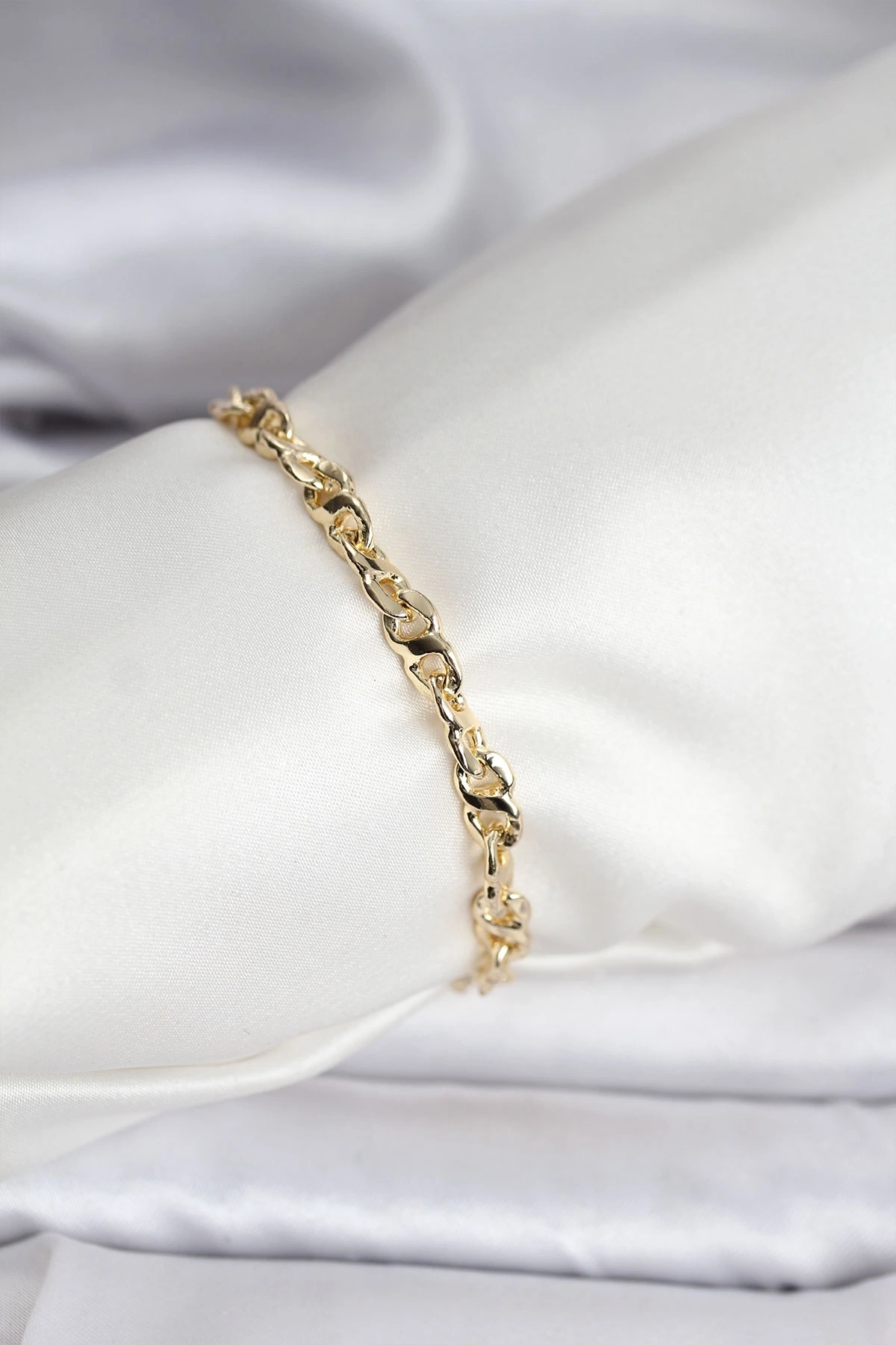 14K Gold Renk Kaplama Zincir Model CM Kadın Bileklik