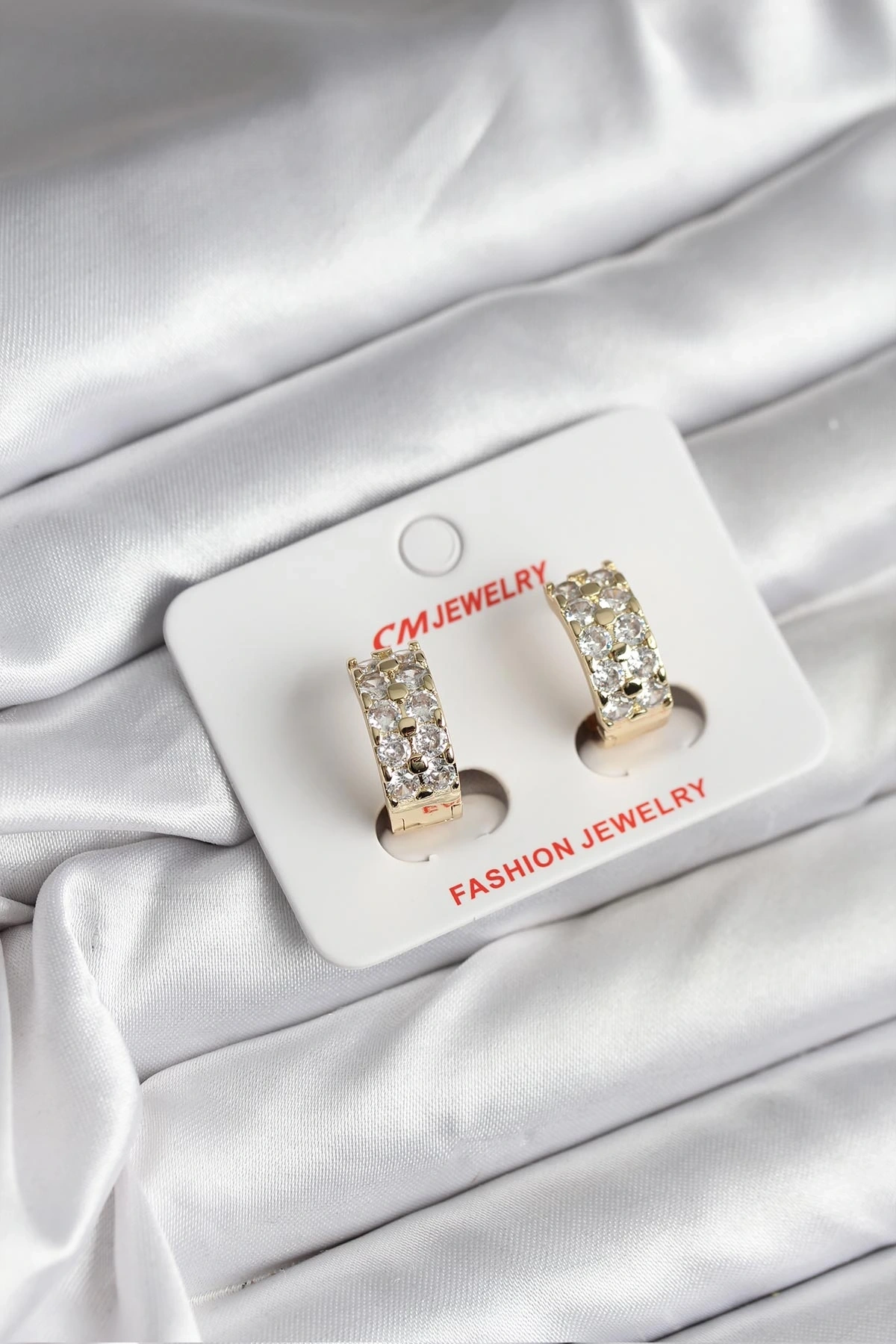 14K Gold Renk Kaplama Zirkon Taşlı CM Kadın Küpe