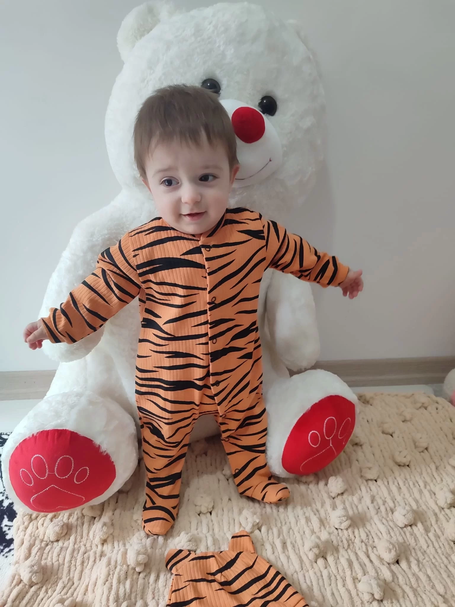 3-6-9-12 Ay Pooh Desenli Zebra Çizgili Şapkalı Sweatli 3lü Kız Erkek Bebek Tulumu(sarı)