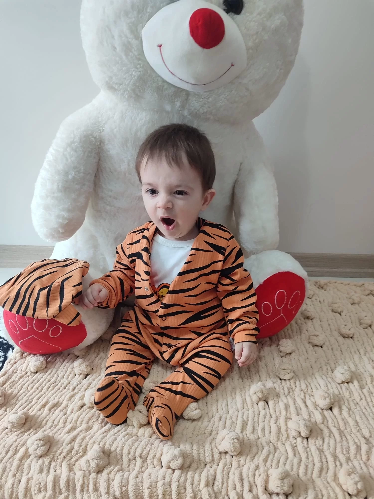 3-6-9-12 Ay Pooh Desenli Zebra Çizgili Şapkalı Sweatli 3lü Kız Erkek Bebek Tulumu(sarı)