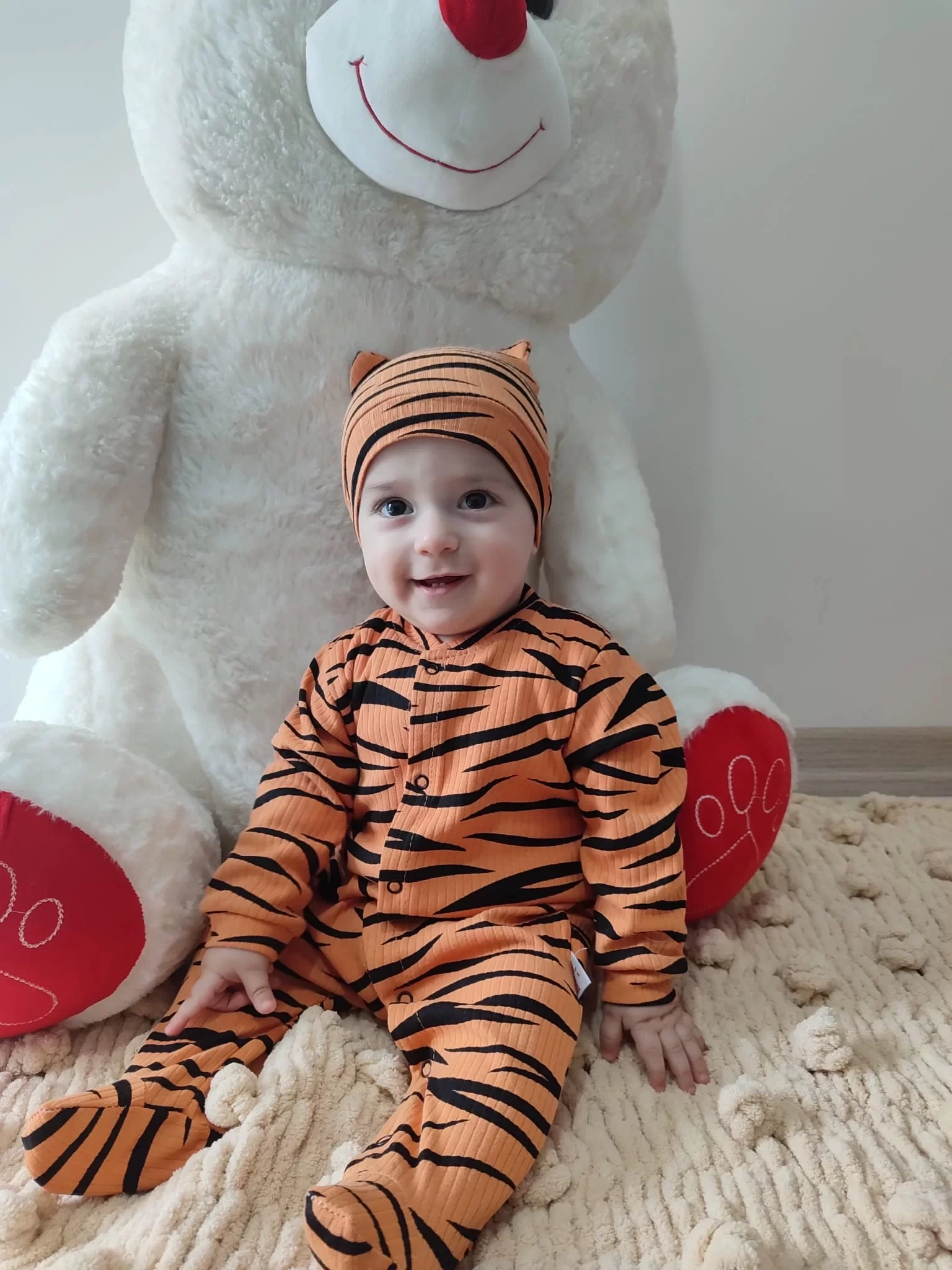 3-6-9-12 Ay Pooh Desenli Zebra Çizgili Şapkalı Sweatli 3lü Kız Erkek Bebek Tulumu(sarı)