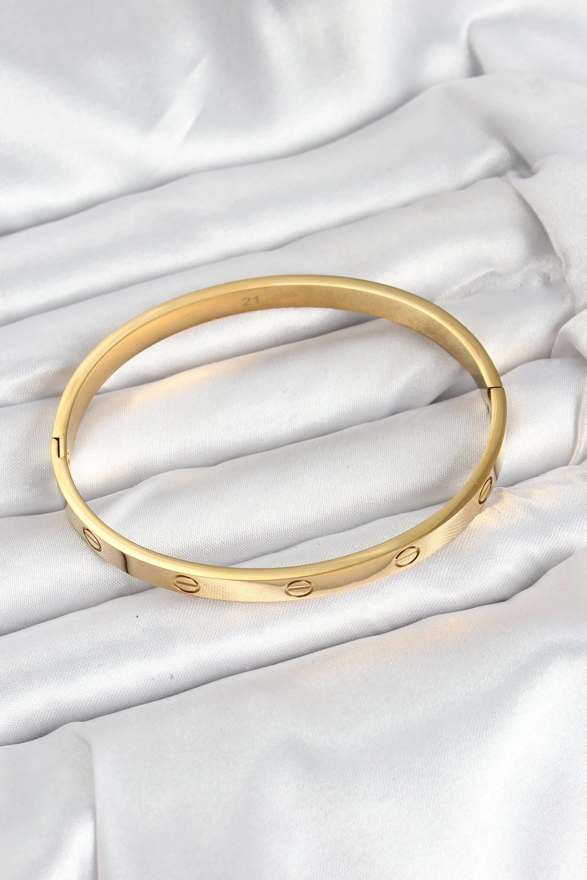 316L Çelik Gold Renk 65 mm Kadın Kelepçe Bileklik