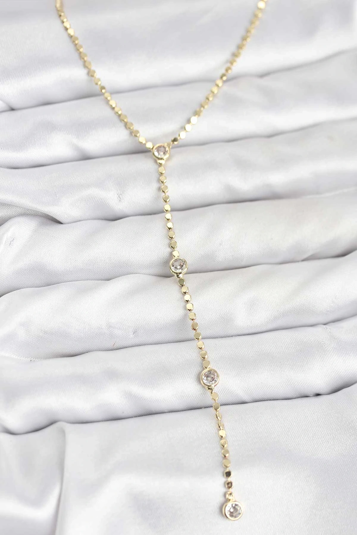 316L Çelik Gold Renk Ezme Zincir Model Y Kadın Kolye