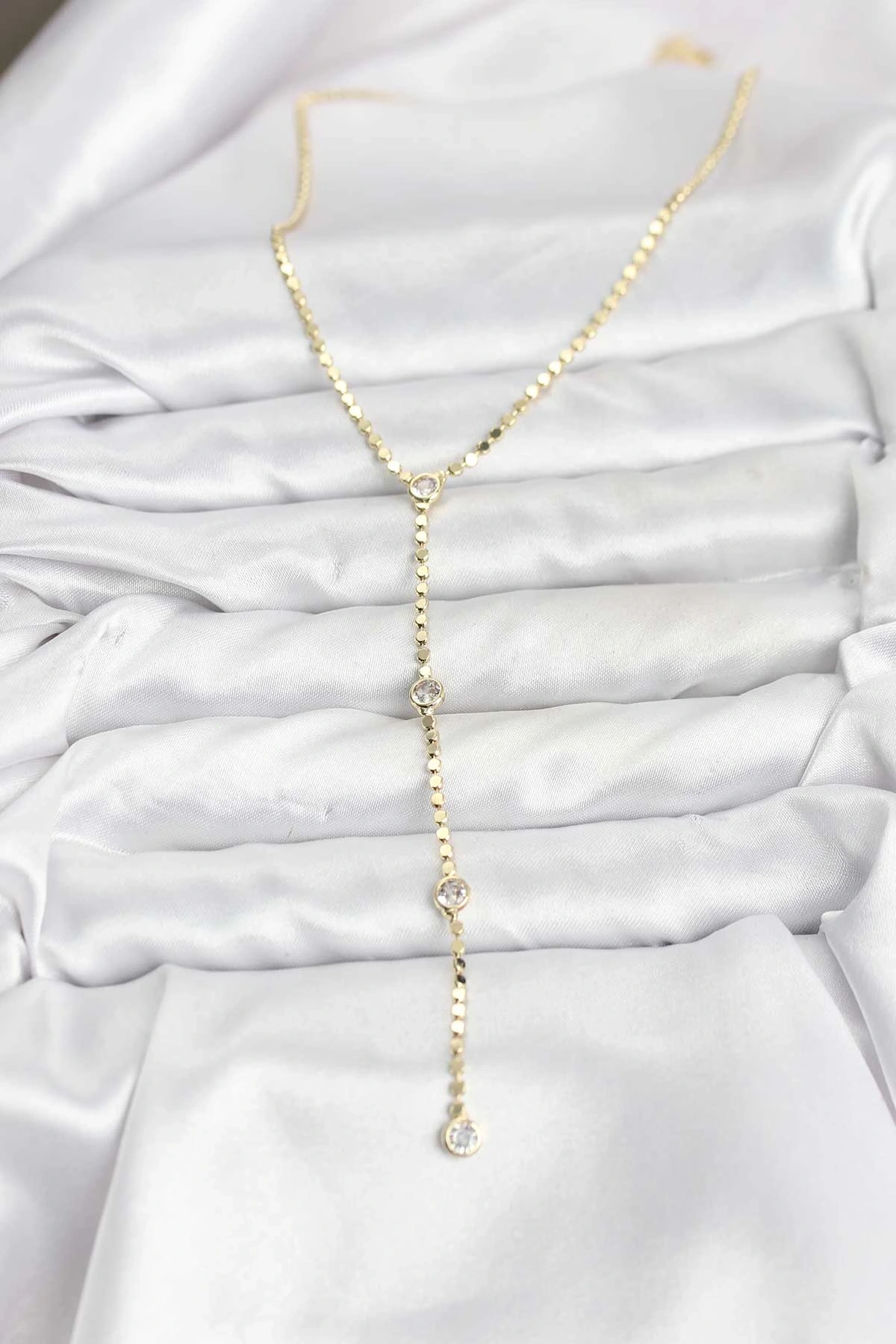 316L Çelik Gold Renk Ezme Zincir Model Y Kadın Kolye