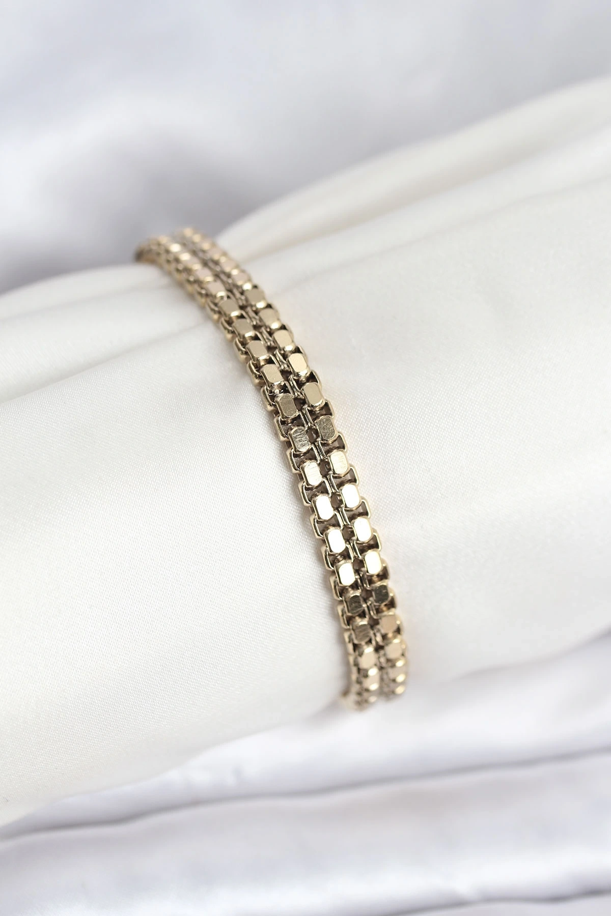 316L Çelik Gold Renk Kadın Bileklik