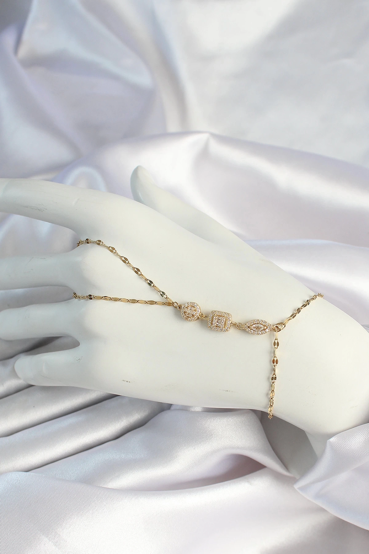 316L Çelik Gold Renk Zirkon Taşlı Baget Şahmeran