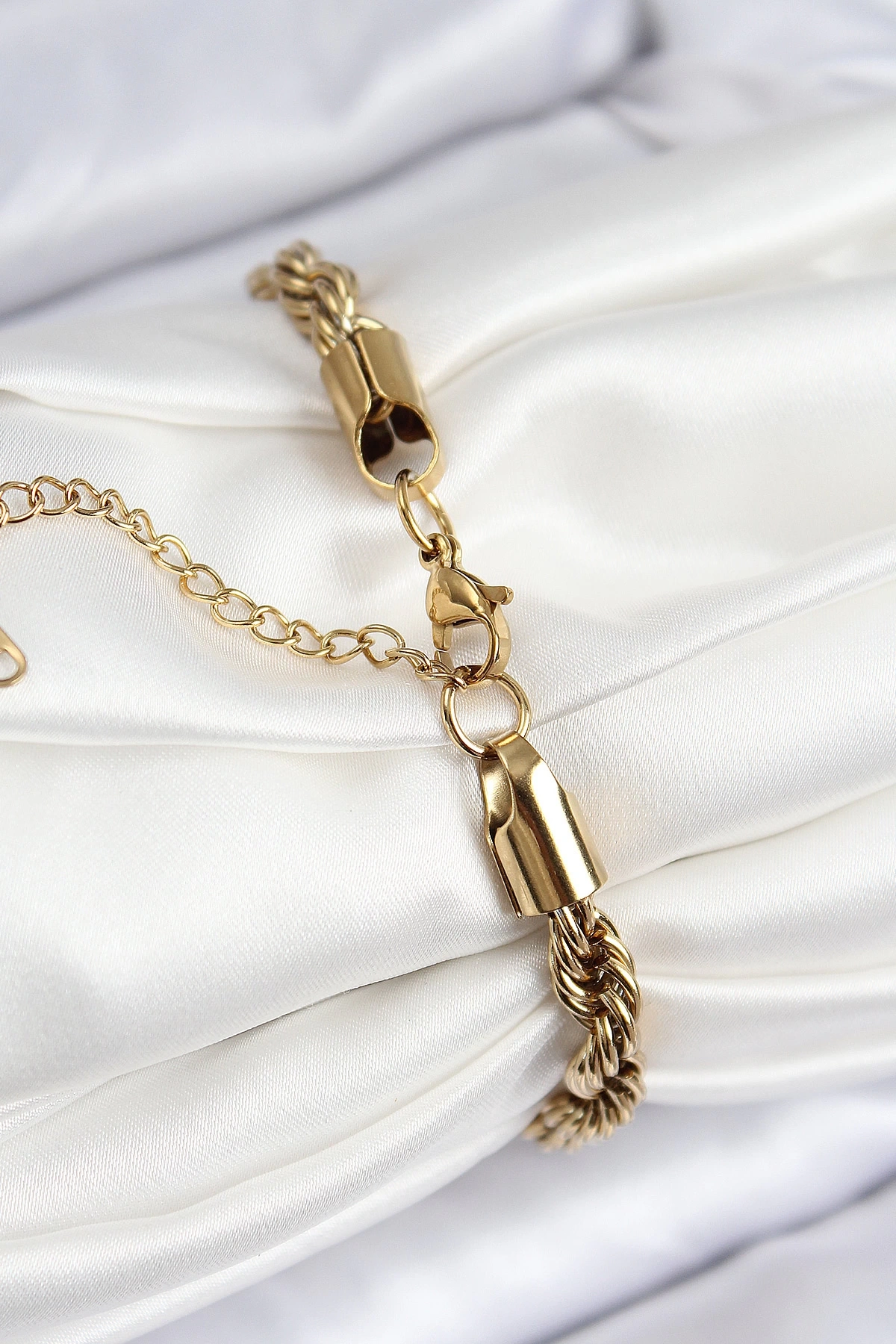 316L Çelik Klasik Burgu Zincir Model Gold Renk Kadın Bileklik