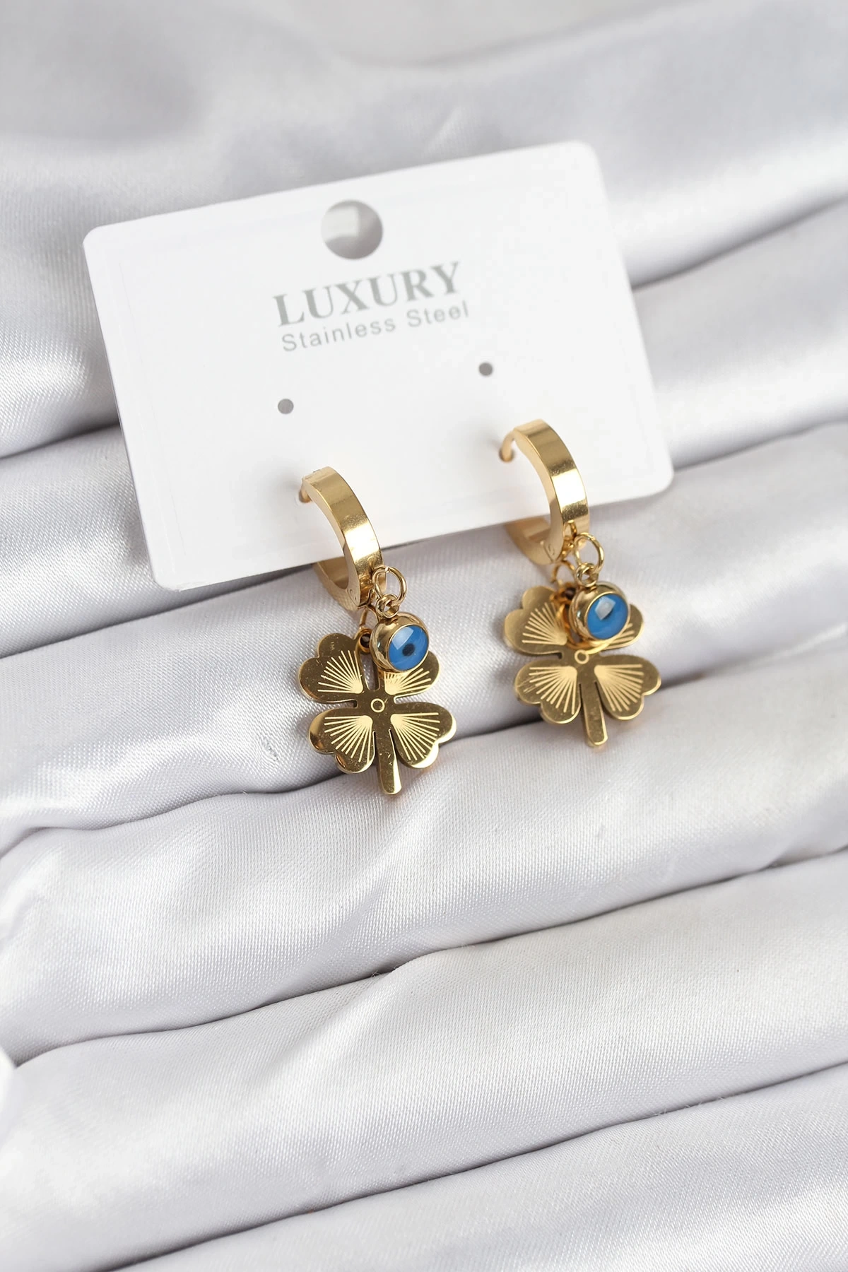 316L Çelik Nazarlı Yonca Model Kadın Küpe