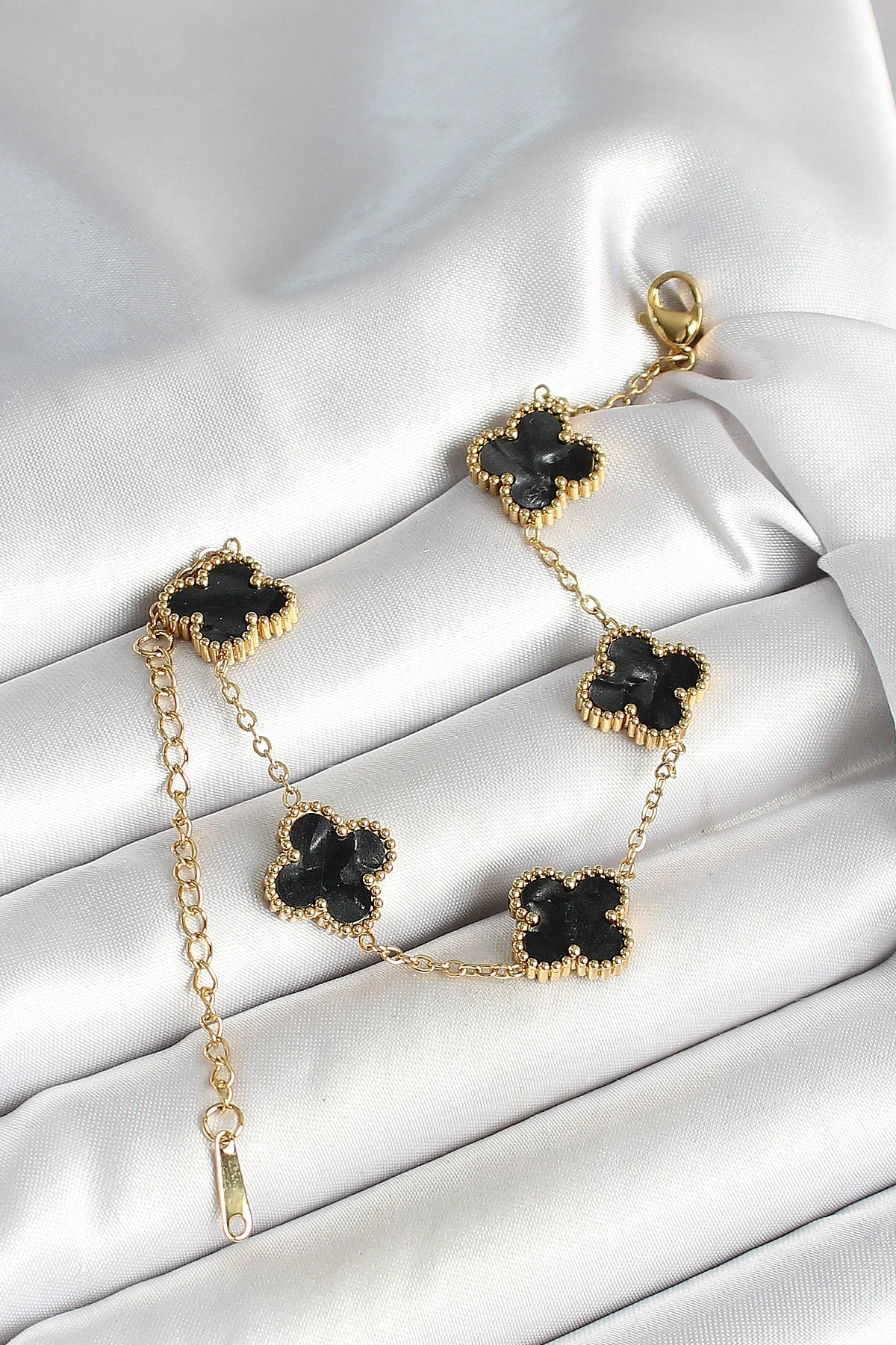 316L Çelik Sedefli Siyah Gold Renk Yonca Kadın Bileklik