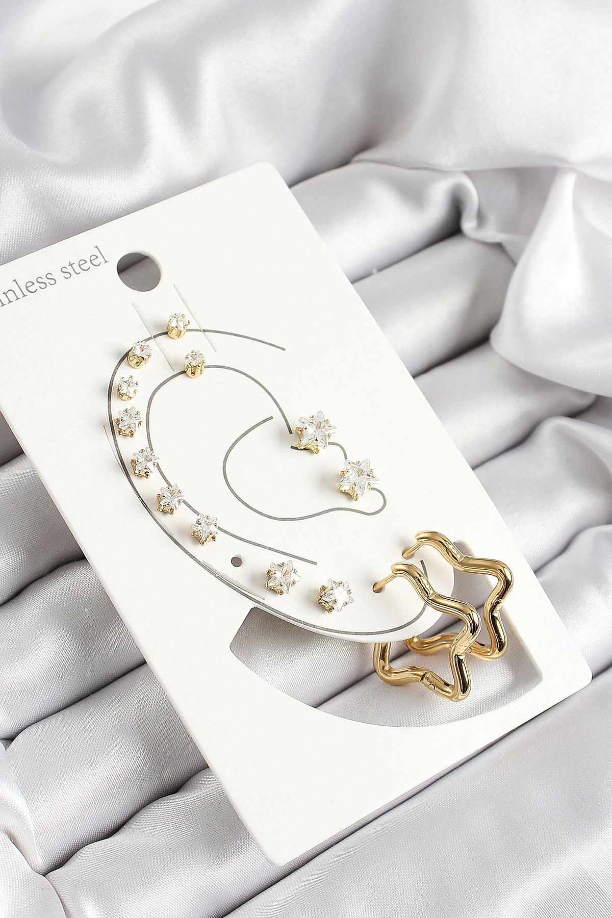 316L Çelik Yıldız Figürlü Ve Zirkon Taşlı Gold Renk 7li Çift Kadın Küpe Set