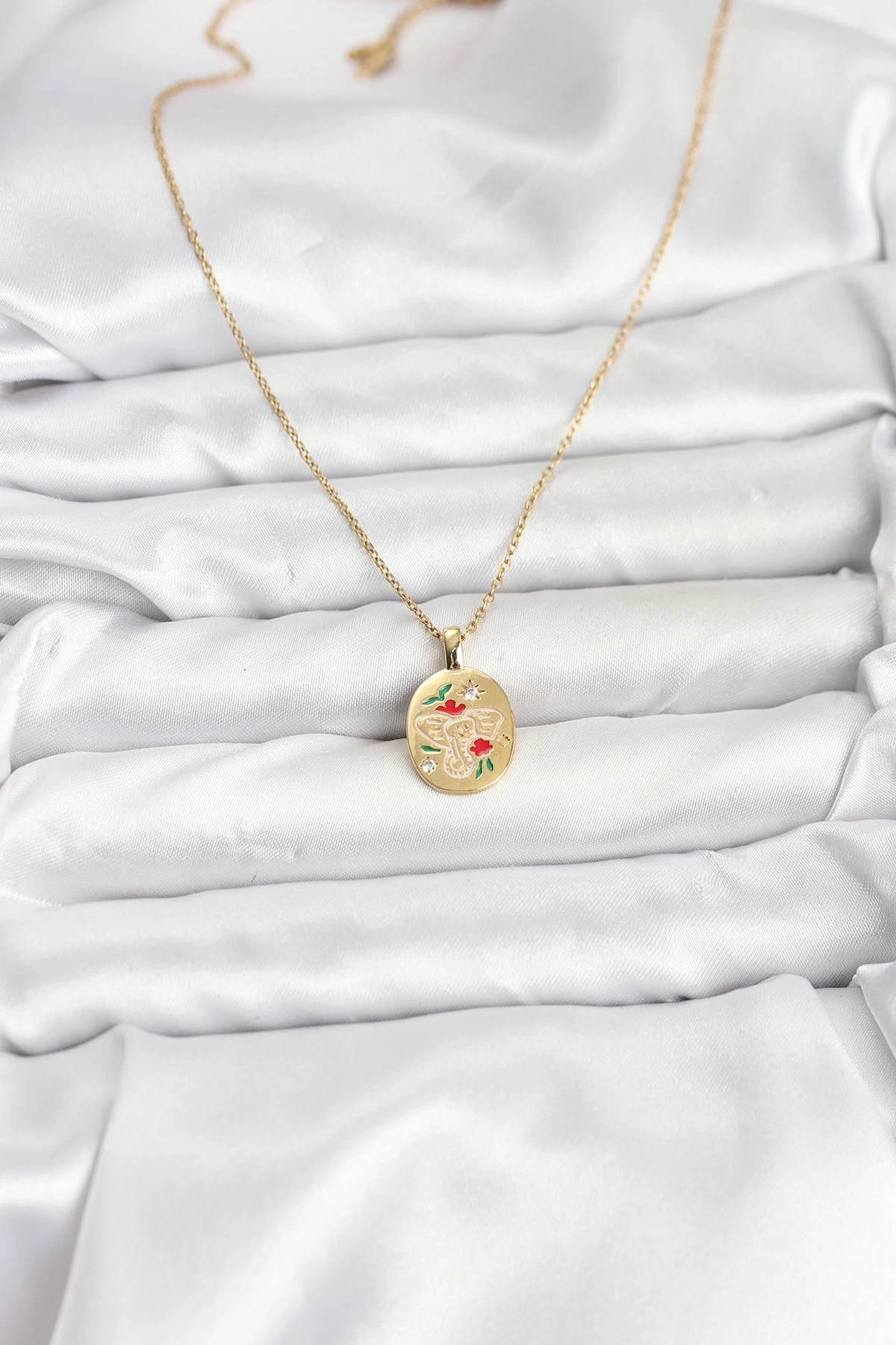 316L Çelik Zincir Gold Renk Fil Figürlü Kadın Kolye