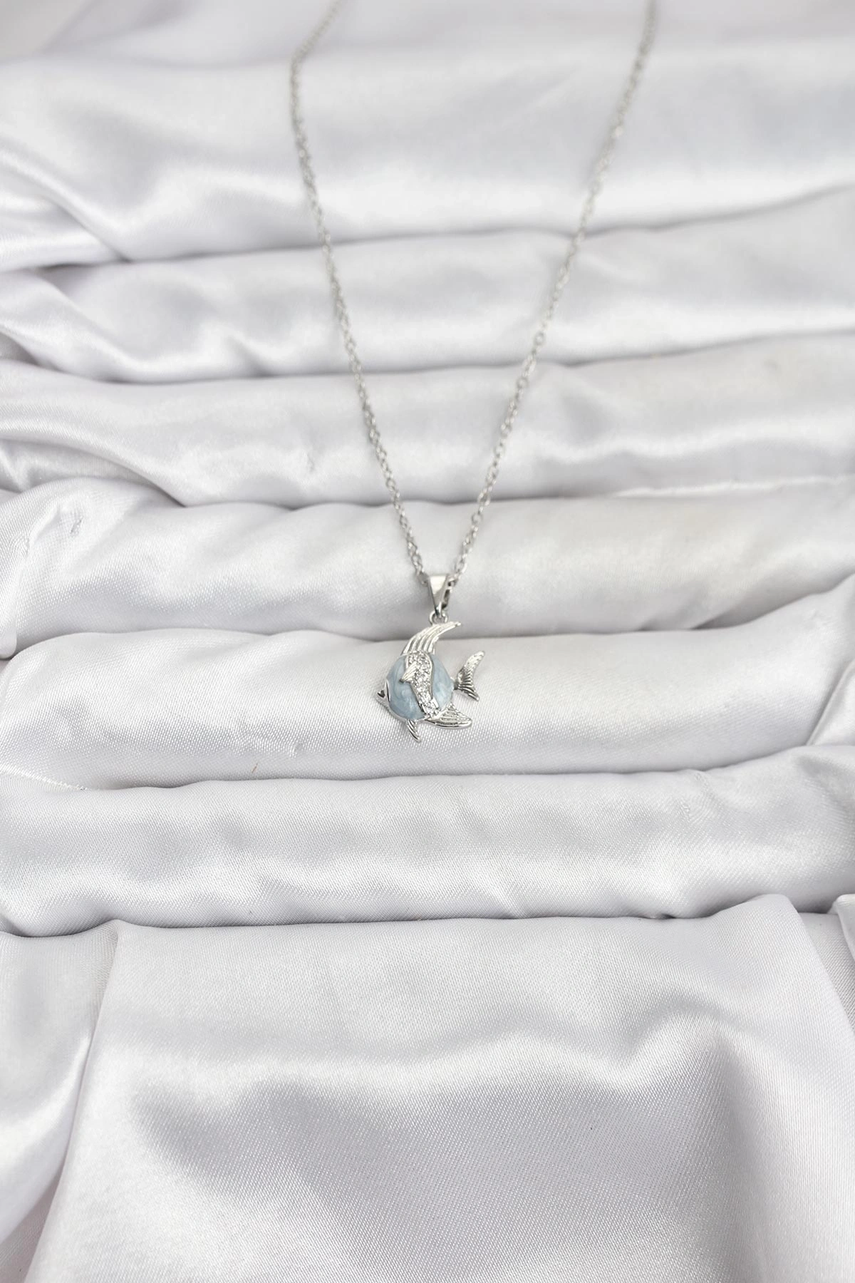 316L Çelik Zincir Gümüş Renk Balık Model Zirkon Taşlı Kadın Kolye