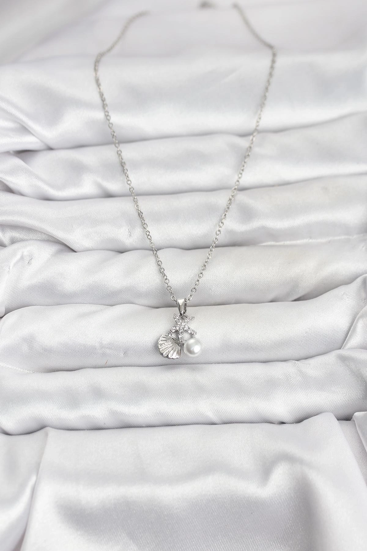 316L Çelik Zincir Gümüş Renk Deniz Kabuğu ve Deniz Yıldızı Model Zirkon Taşlı Kadın Kolye