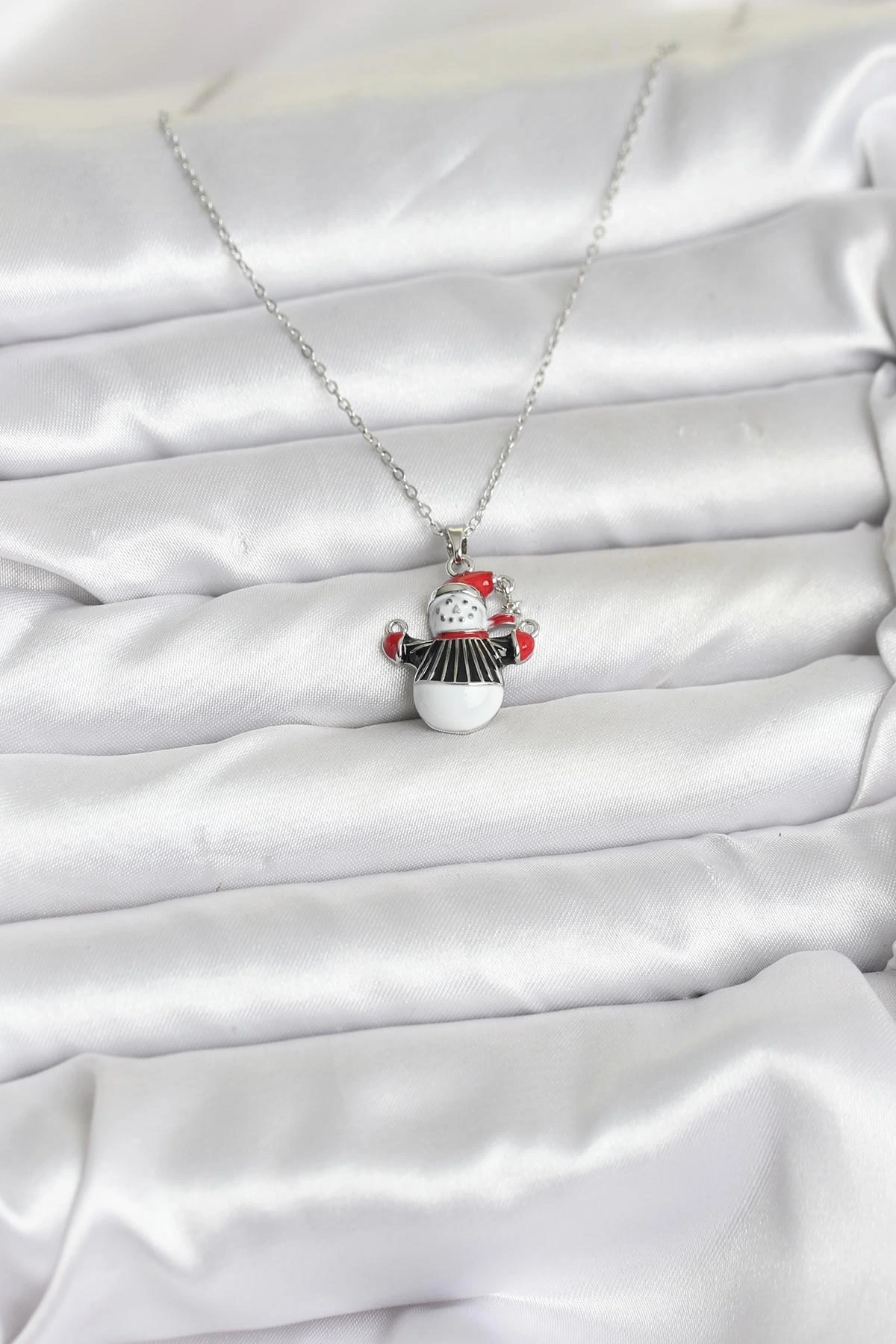316L Çelik Zincir Gümüş Renk Kardan Adam Figürlü Yılbaşı Temalı Kadın Kolye