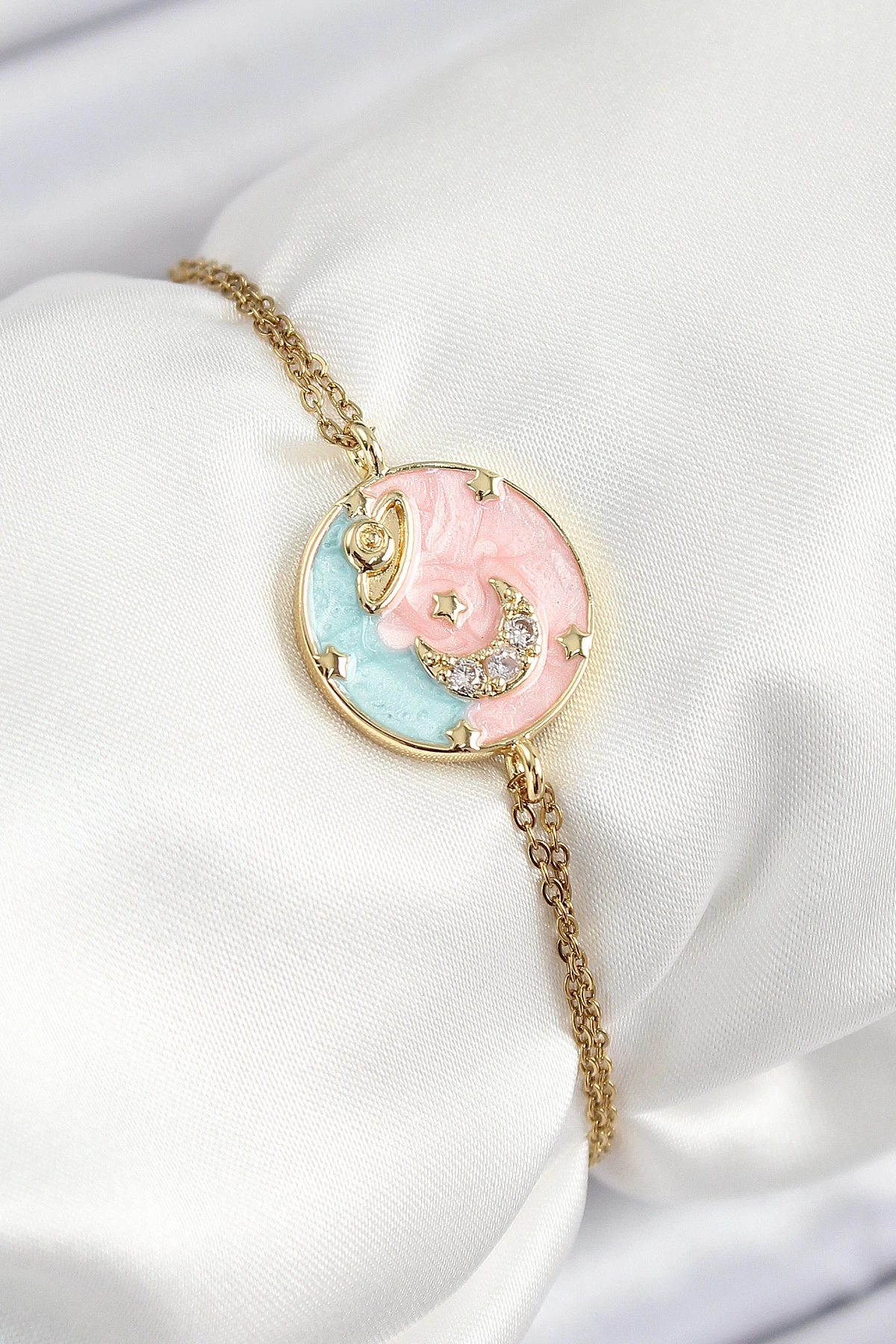 316L Çelik Zincir Mineli Sanatsal Portre Zirkon Taşlı Gezegen Model Gold Renk Kadın Bileklik