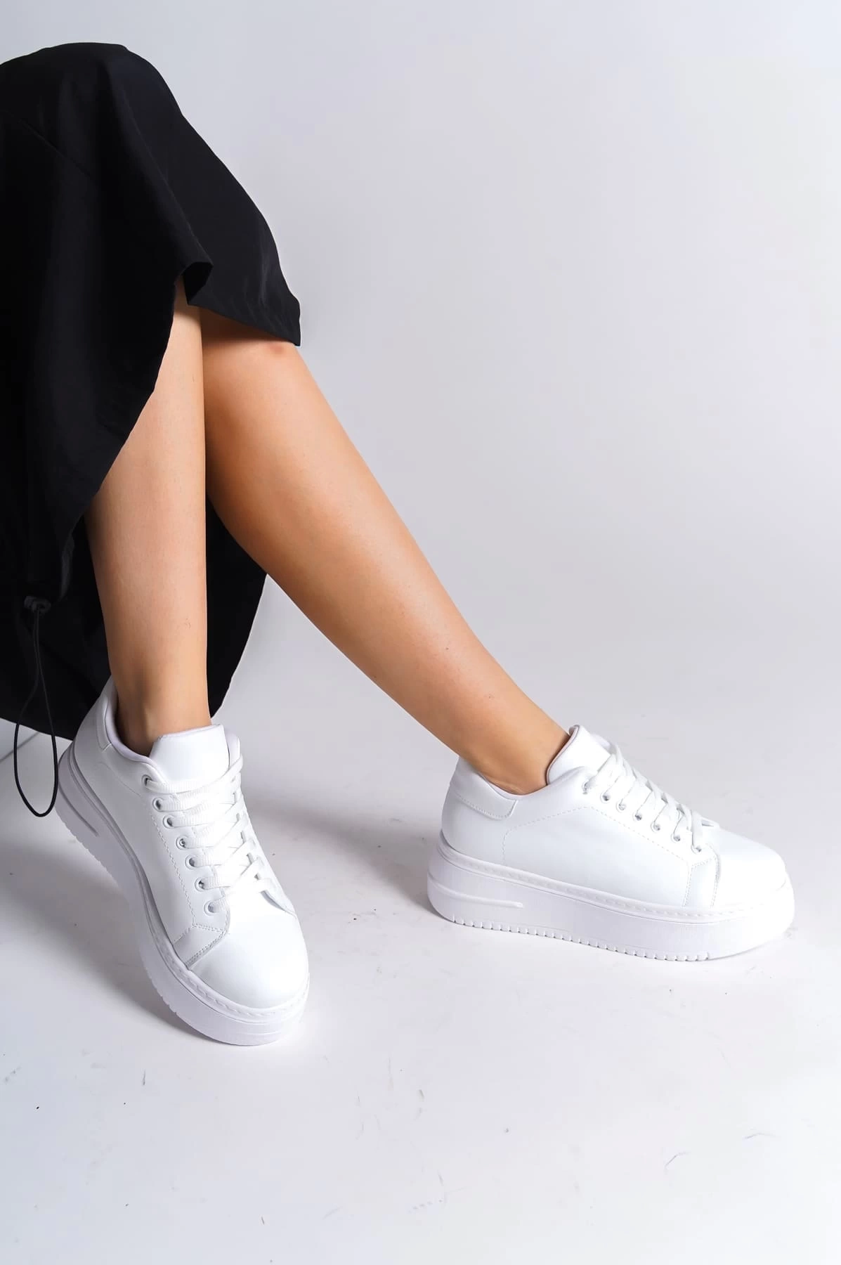 BIANA Bağcıklı Ortopedik Taban Kadın Sneaker Spor Ayakkabı  BT - Beyaz