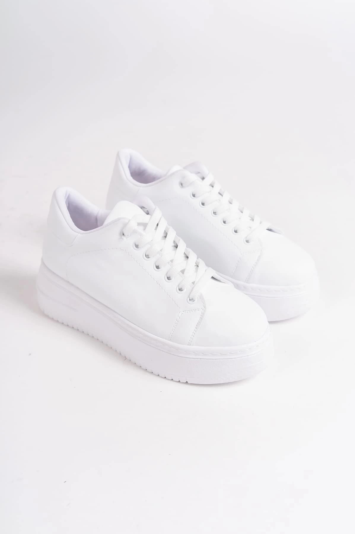 BIANA Bağcıklı Ortopedik Taban Kadın Sneaker Spor Ayakkabı  BT - Beyaz