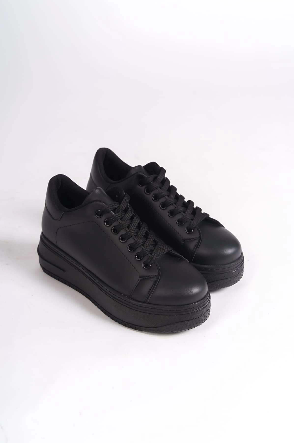 BIANA Bağcıklı Ortopedik Taban Kadın Sneaker Spor Ayakkabı ST - Siyah