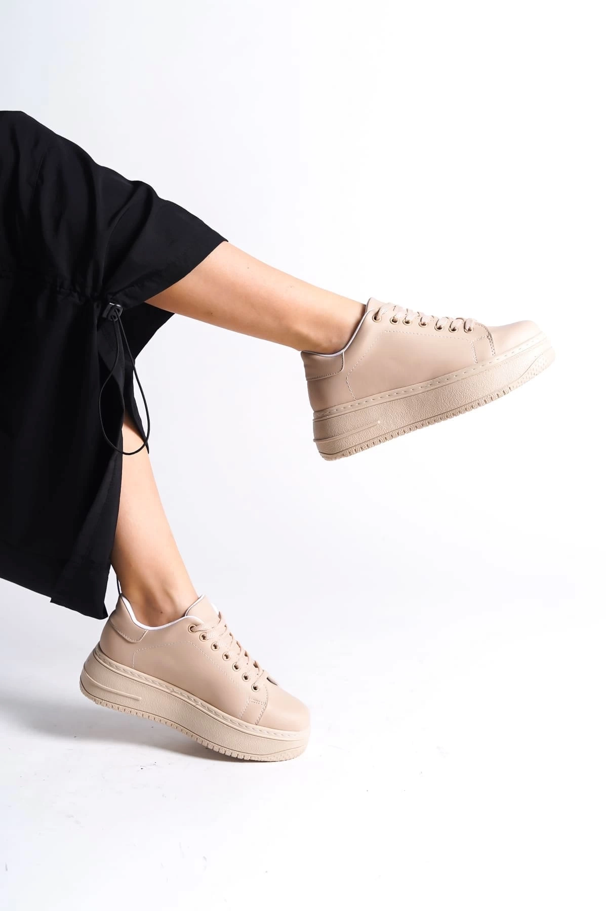 BIANA Bağcıklı Ortopedik Taban Kadın Sneaker Spor Ayakkabı TT - Ten