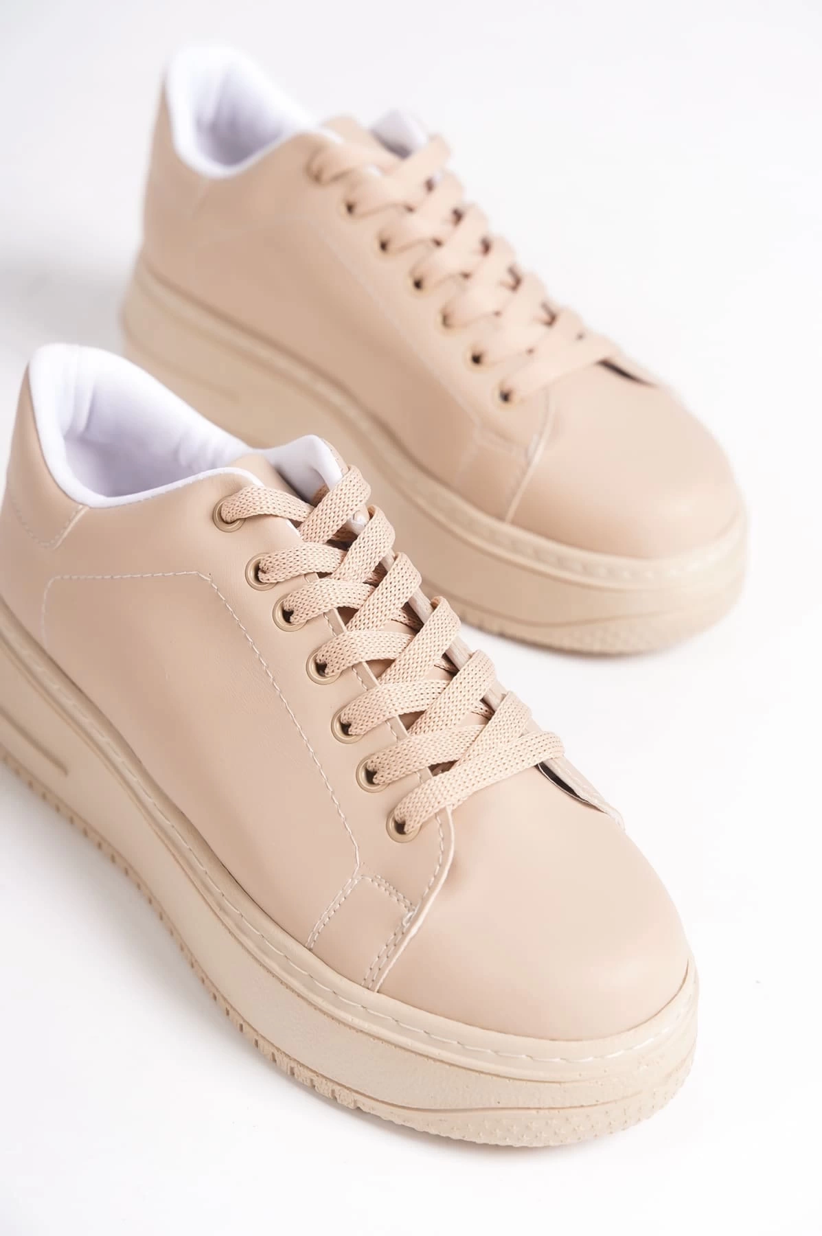 BIANA Bağcıklı Ortopedik Taban Kadın Sneaker Spor Ayakkabı TT - Ten