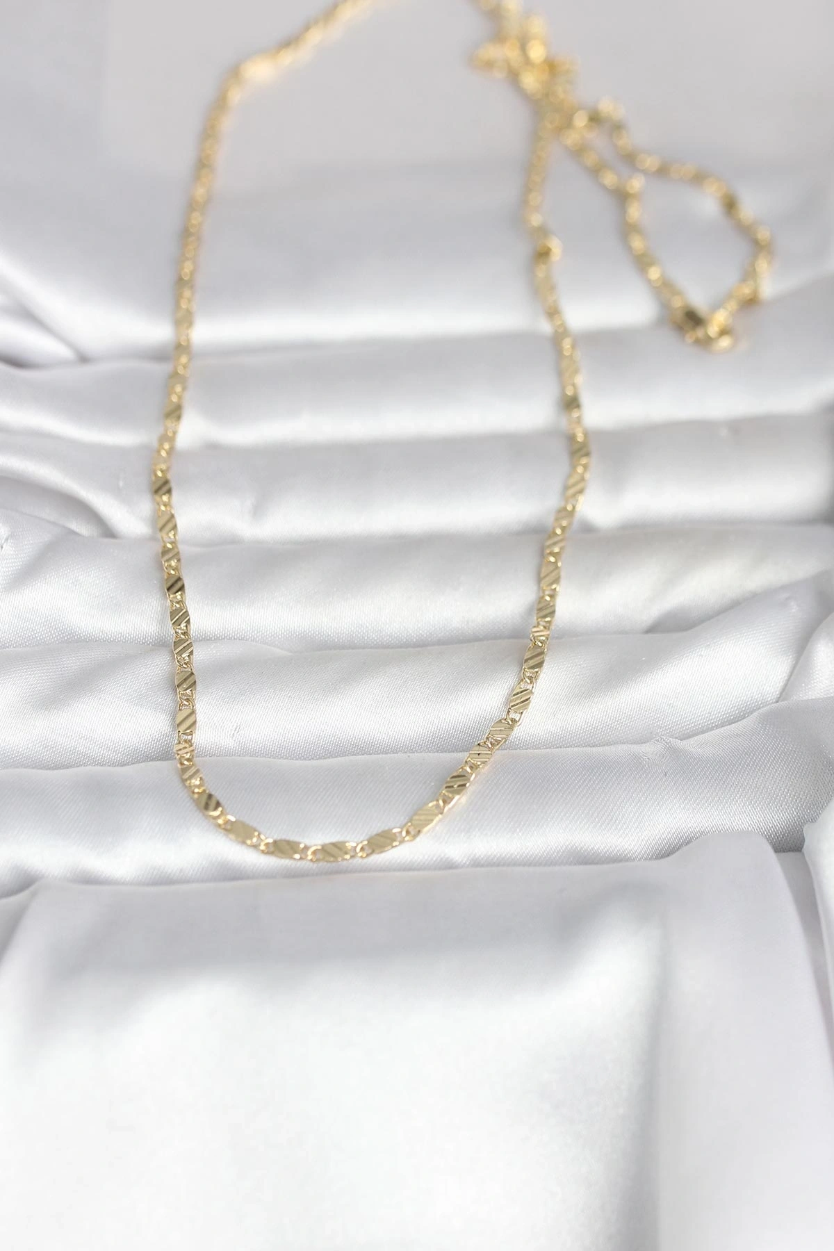 CM 14K Gold Renk Çizgi Lazer Model 60 cm Kadın Kolye