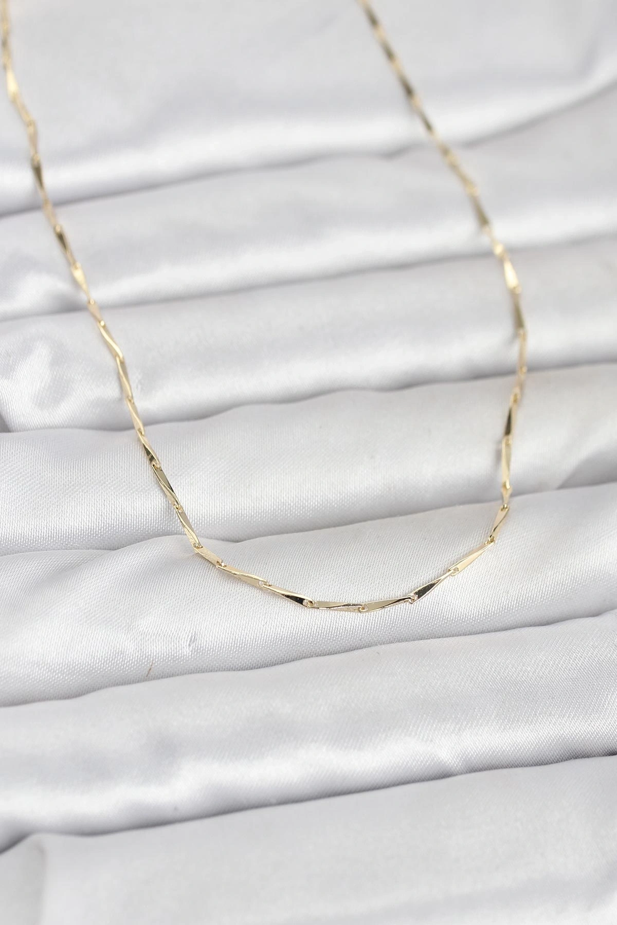 CM 14K Gold Renk Çubuk Kesme Zincir Model 60 cm Kadın Kolye