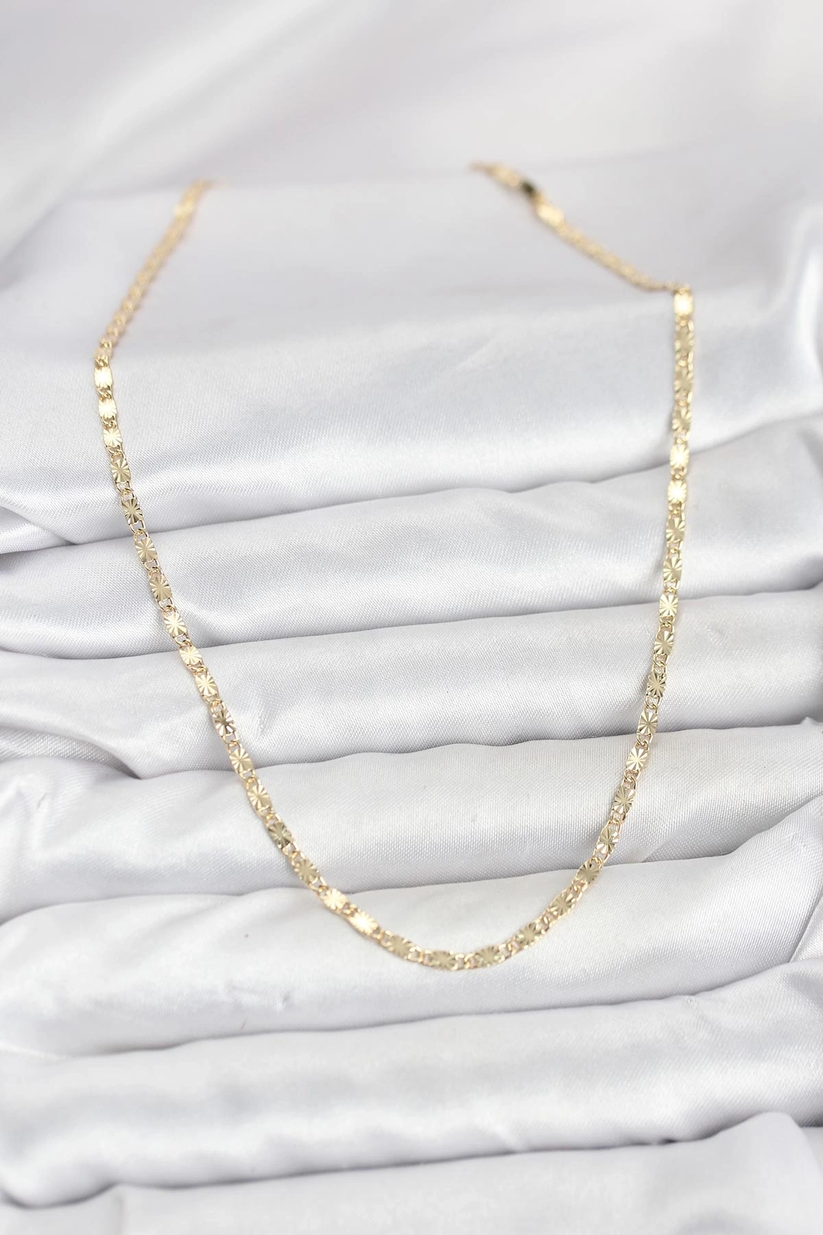 CM 14K Gold Renk Lazerli Zincir Model Kadın Kolye