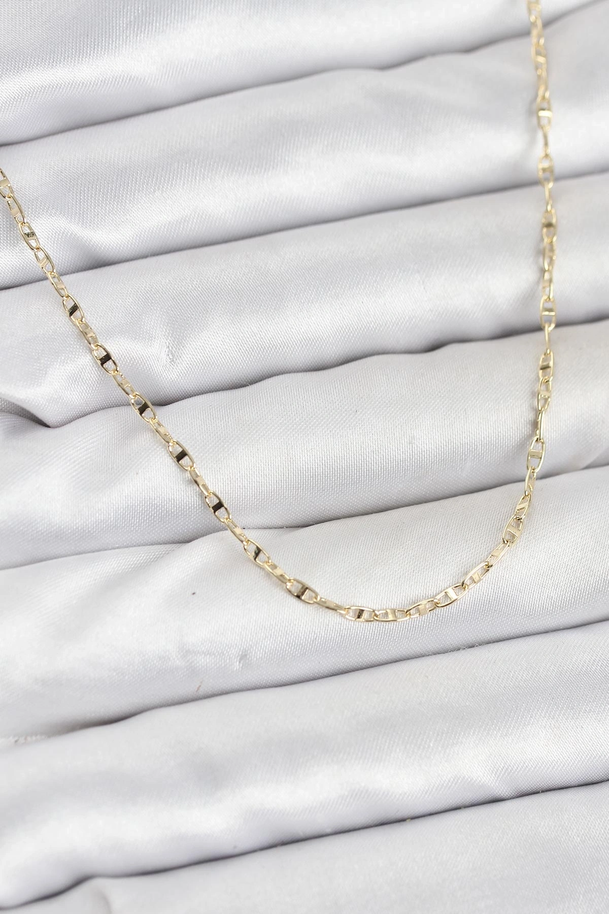 CM 14K Gold Renk Pirinç Gemi Zinciri Model Kadın Kolye