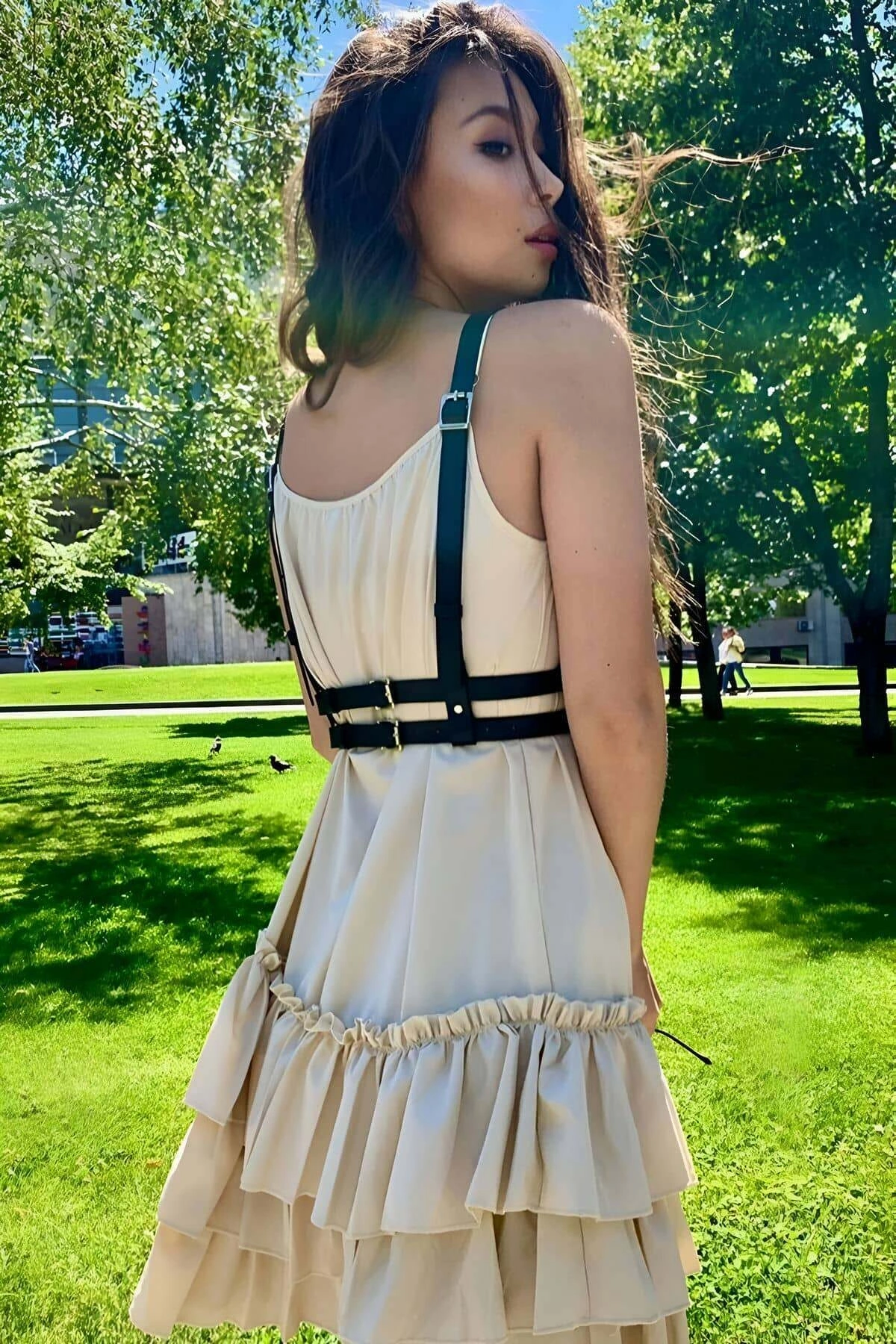 Elbise Üzeri Göğüs Detaylı Omuzdan Askılı İnce Şerit Şık Deri Kemer - Brf646