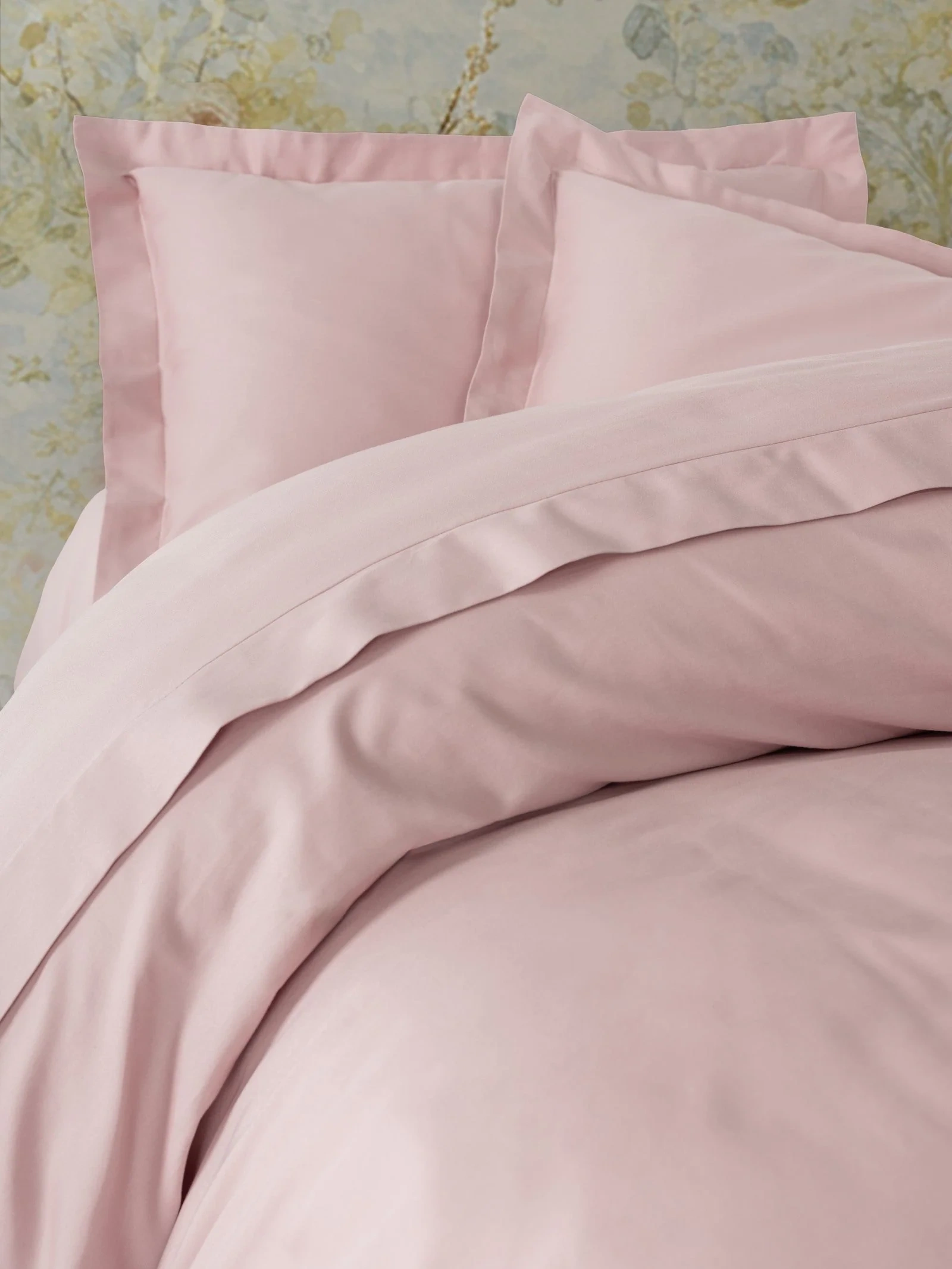 Elegant Pudra Çift Kişilik Saten Nev Takımı