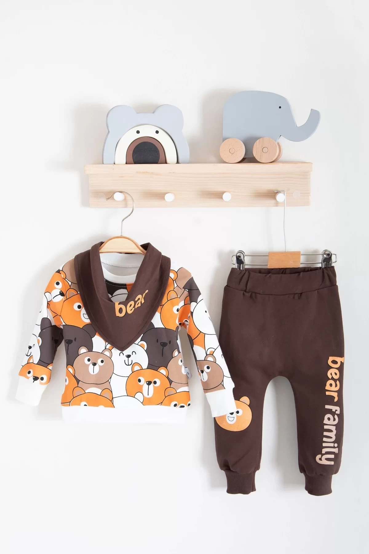 Family Bears Desenli 3lü Fularlı Erkek Bebek Takımı