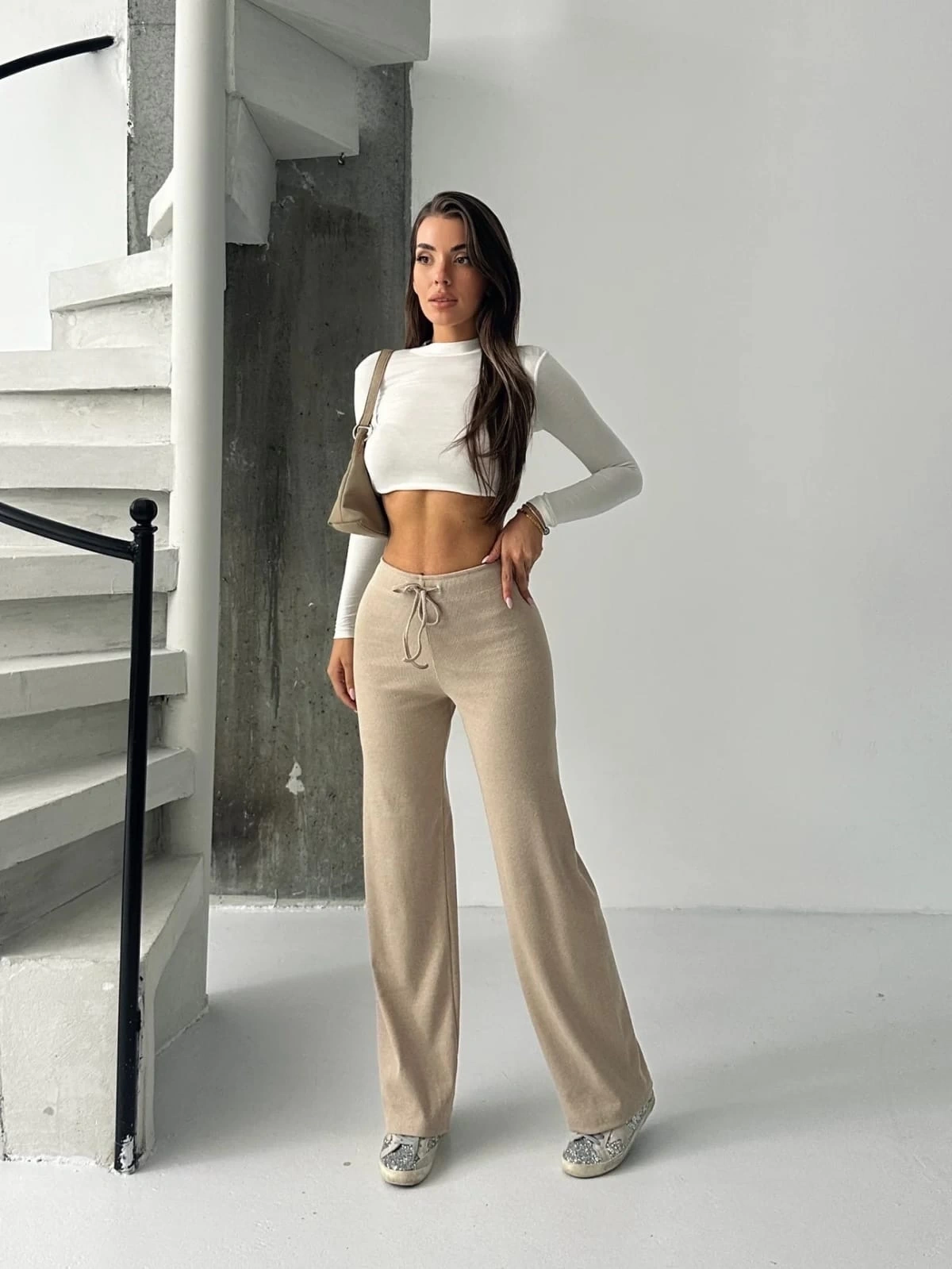 Fit comfort bej salaş pantolon