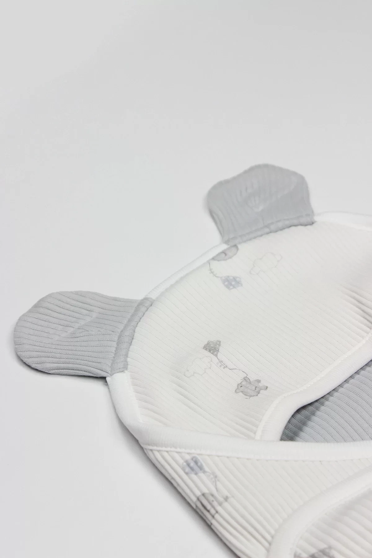 Flying Elephant Organik Bel Destekli Kundak 75102 Ekru Gri