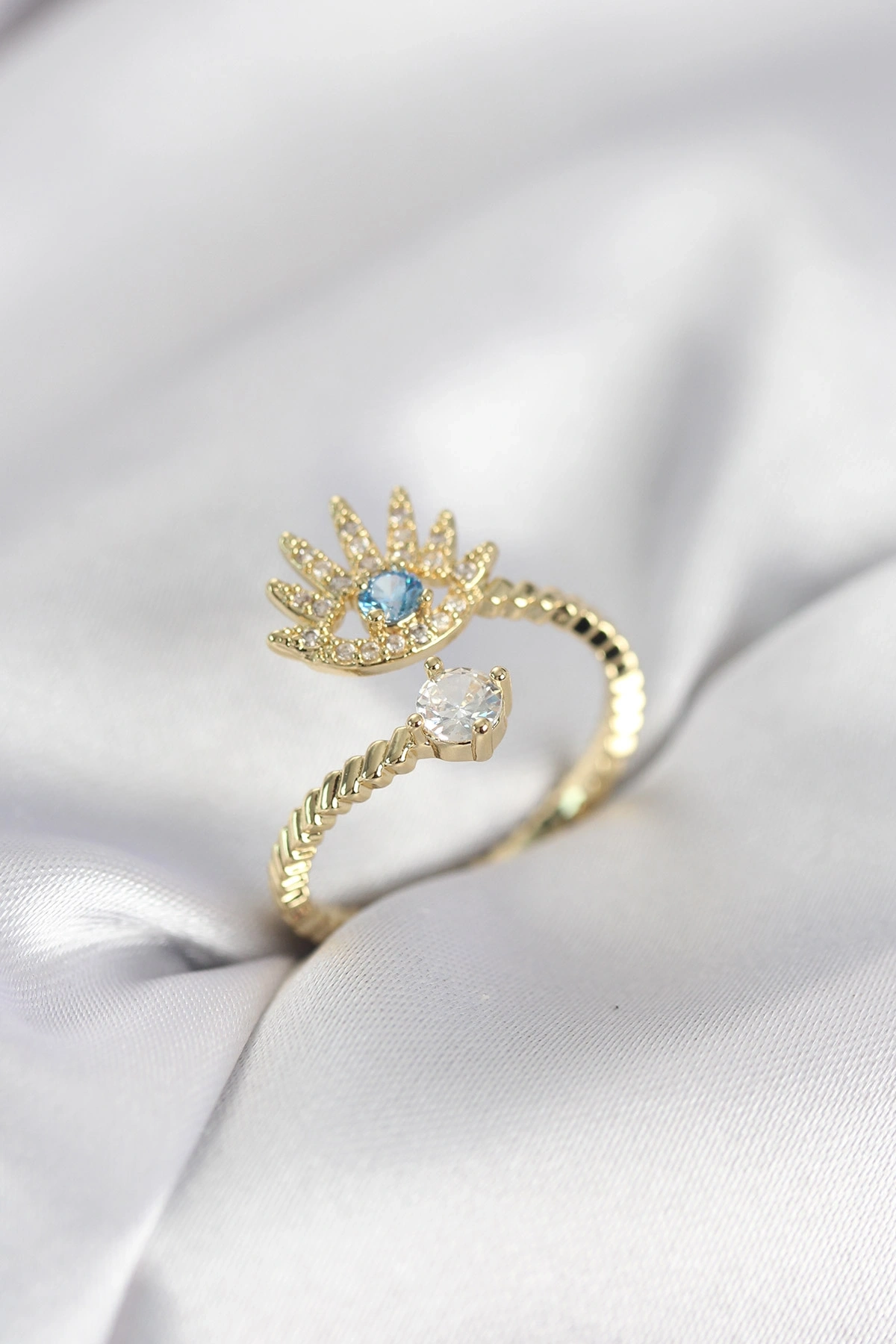 Gold Renk Göz Model Zirkon Taşlı Kadın Yüzük