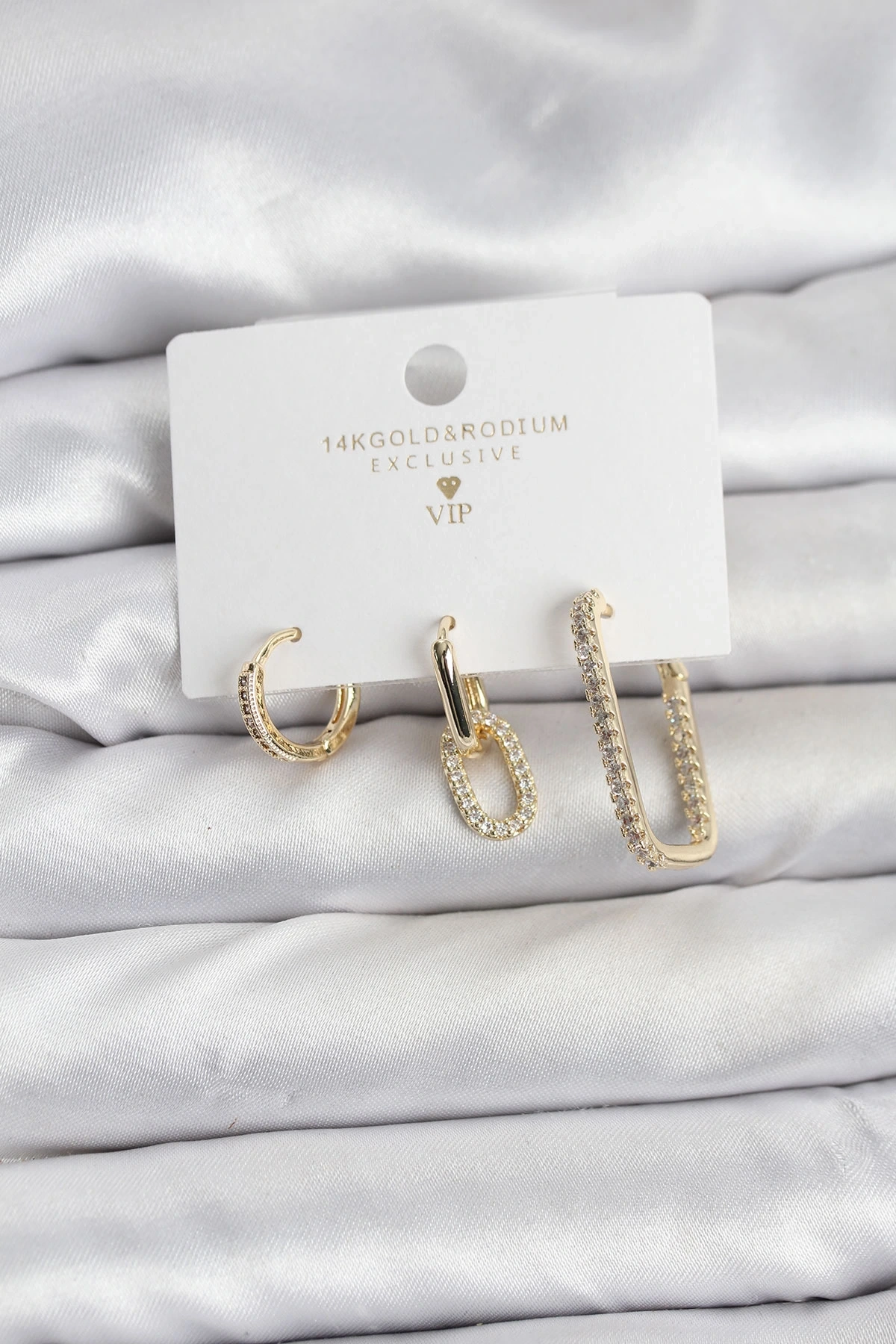 Gold Renk Zirkon Taşlı 3lü Kadın Küpe Seti