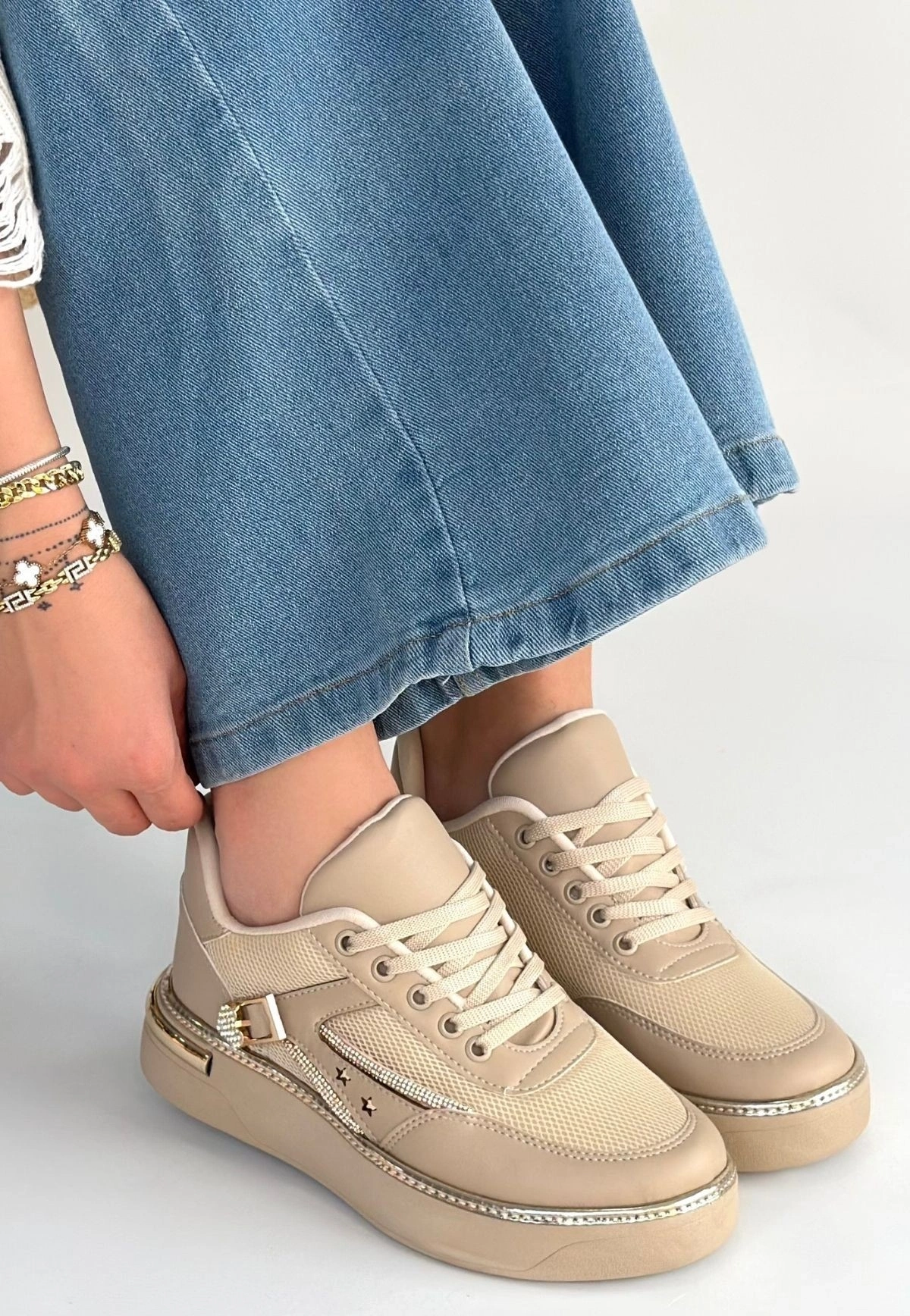 Junda Bej Cilt Bağcıklı Spor Ayakkabı