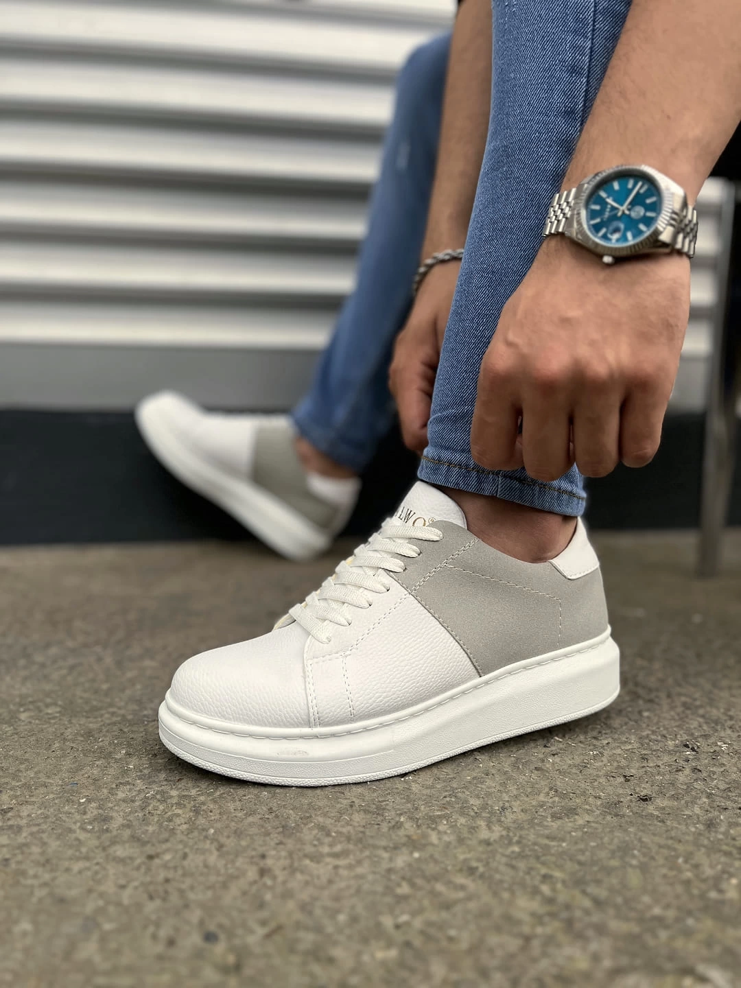 JY151 Boost Bağcıklı Cilt Süet Erkek Günlük Sneaker Ayakkabı CSBT - Beyaz/Gri