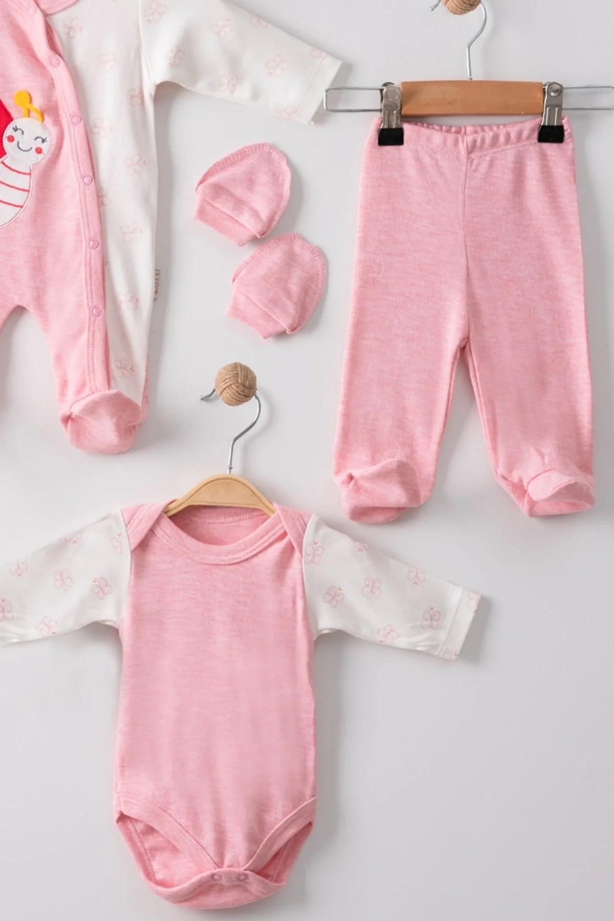 Kelebek Nakışlı Tulumlu % 100 Pamuk Kız Bebek 5li Set