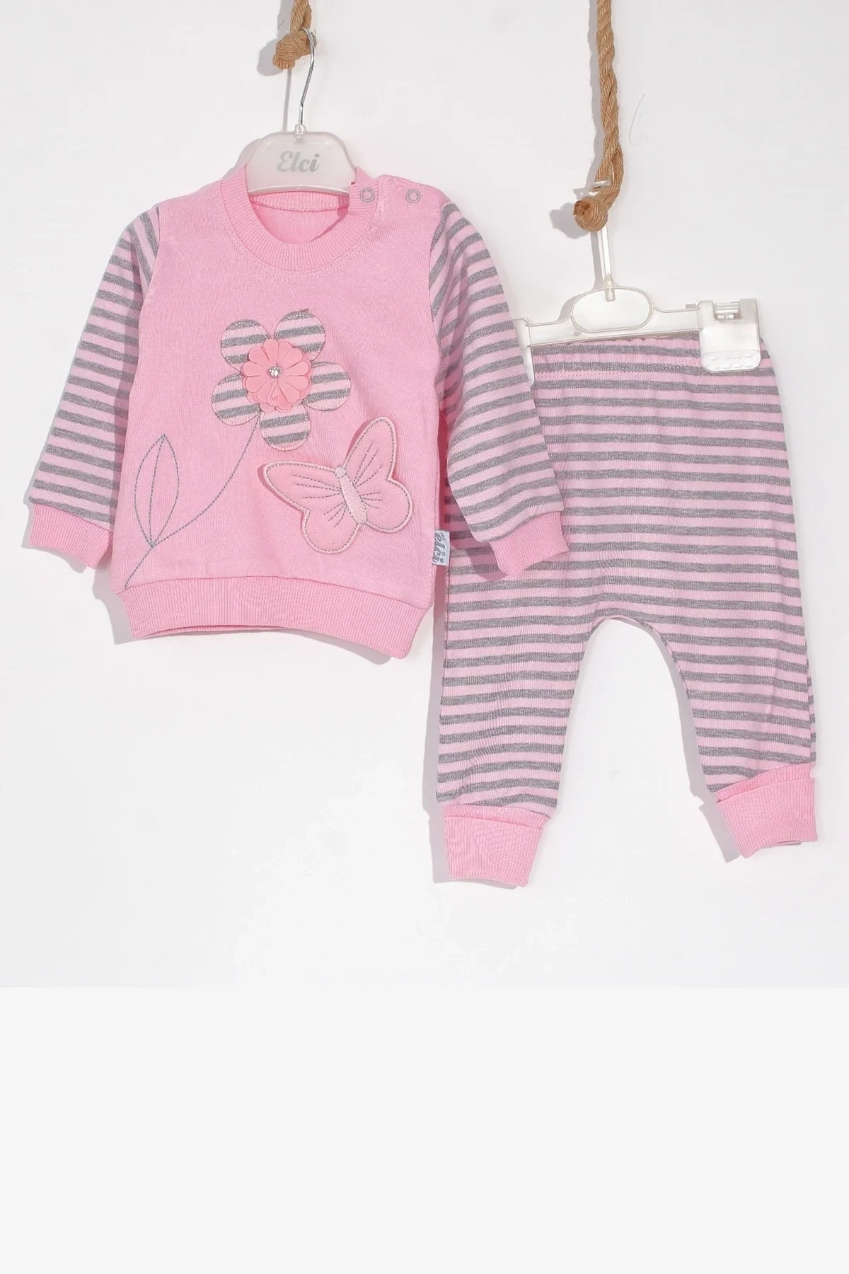 Kelebekli Çiçek Nakışlı Pamuklu 2li Kız Bebek Takımı