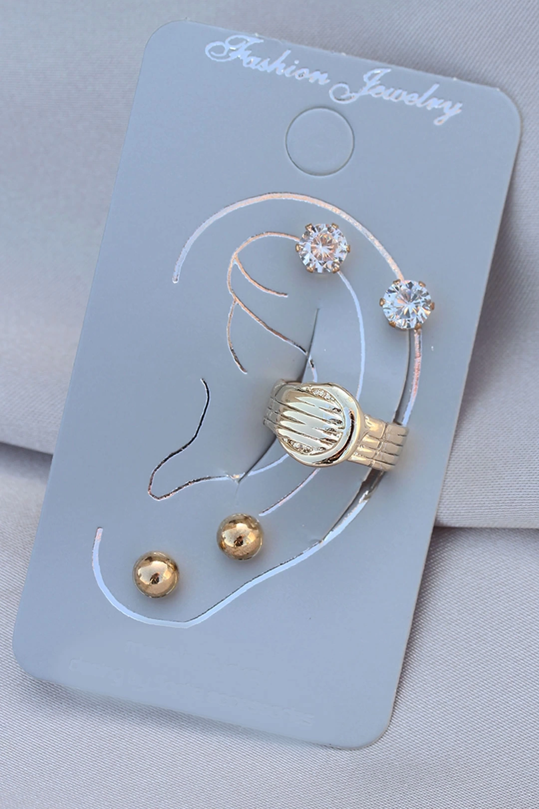 Kemerli Model Gold Metal Taşlı Kıkırdak Küpe Seti