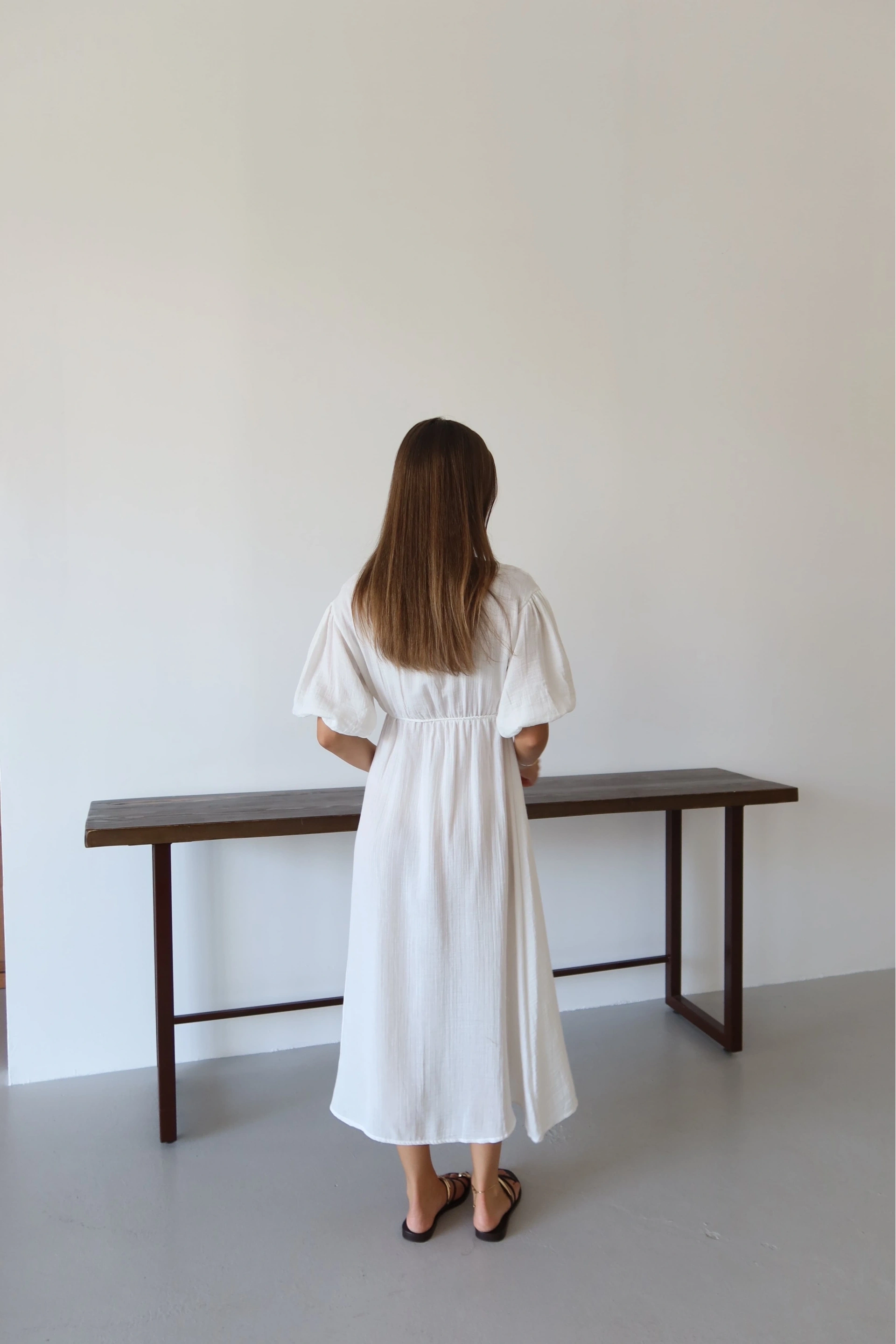 Kısa kollu müslin elbise beyaz pt