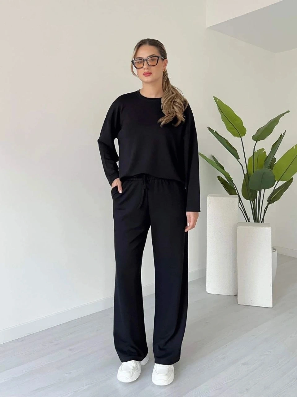 Kollu modal takım siyah