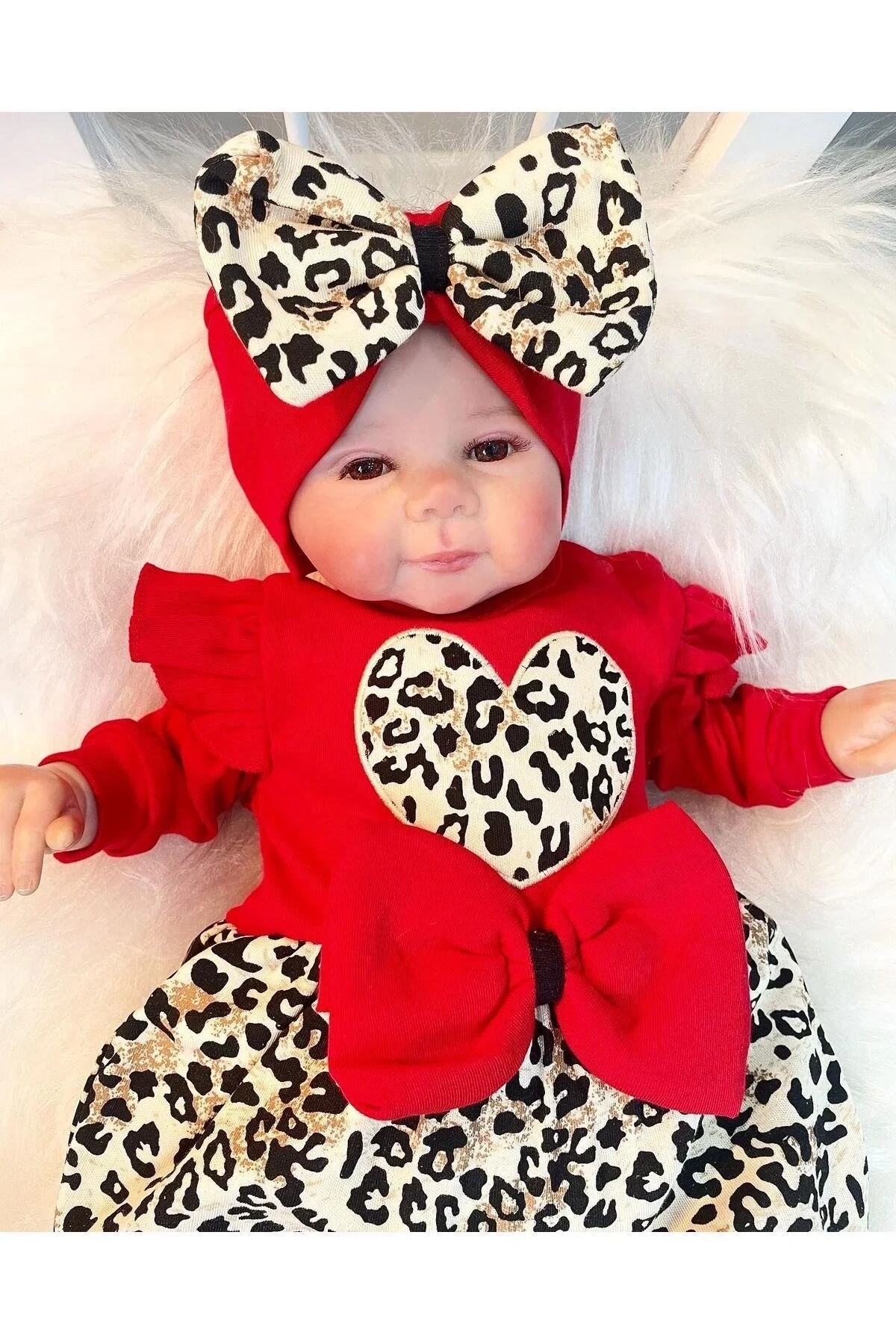 Leopar Desenli Fiyonklu % 100 Pamuk Kız Bebek Tulum