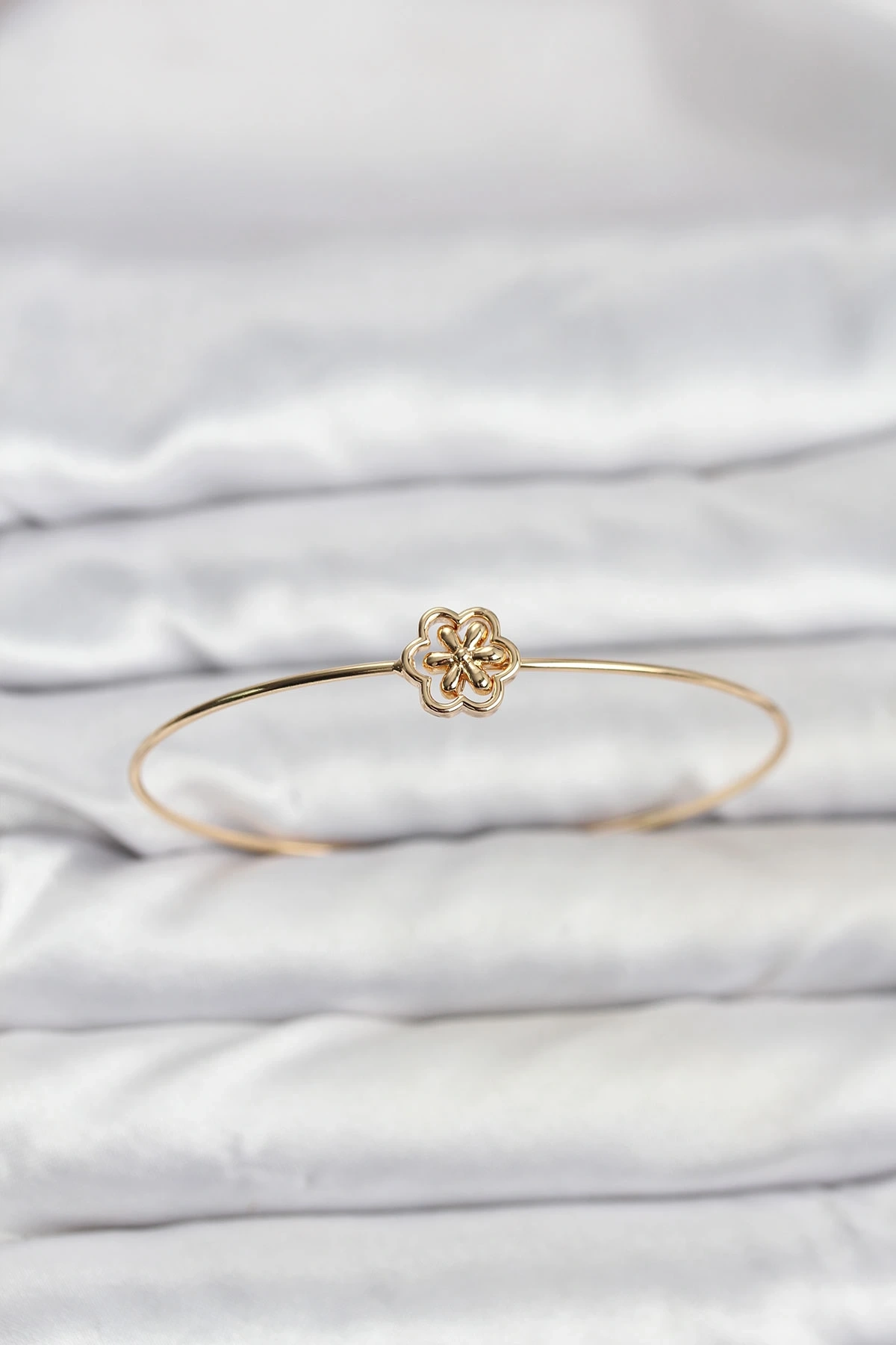 Lotus Model Gold Renk Bileklik