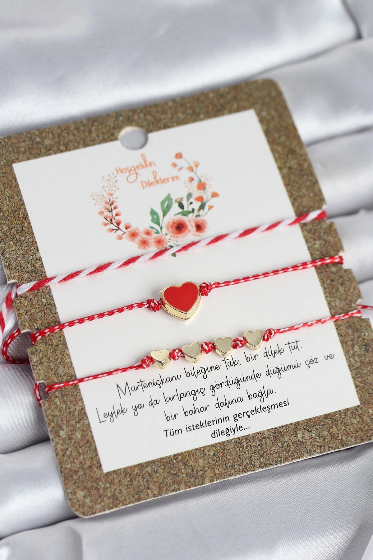 Marteniçka Bileklik 3lü Kırmızı Mineli Kalp Model