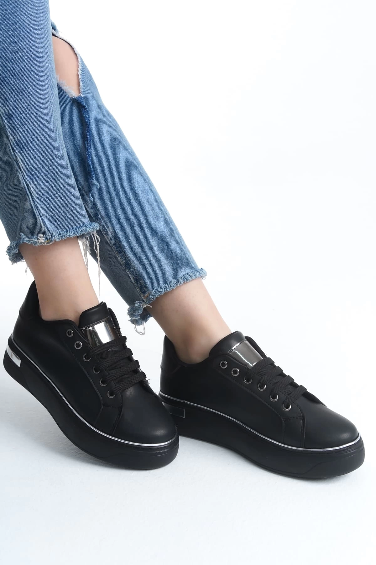 MINA Bağcıklı Ortopedik Taban Kadın Sneaker Spor Ayakkabı  ST - Siyah/Gümüş