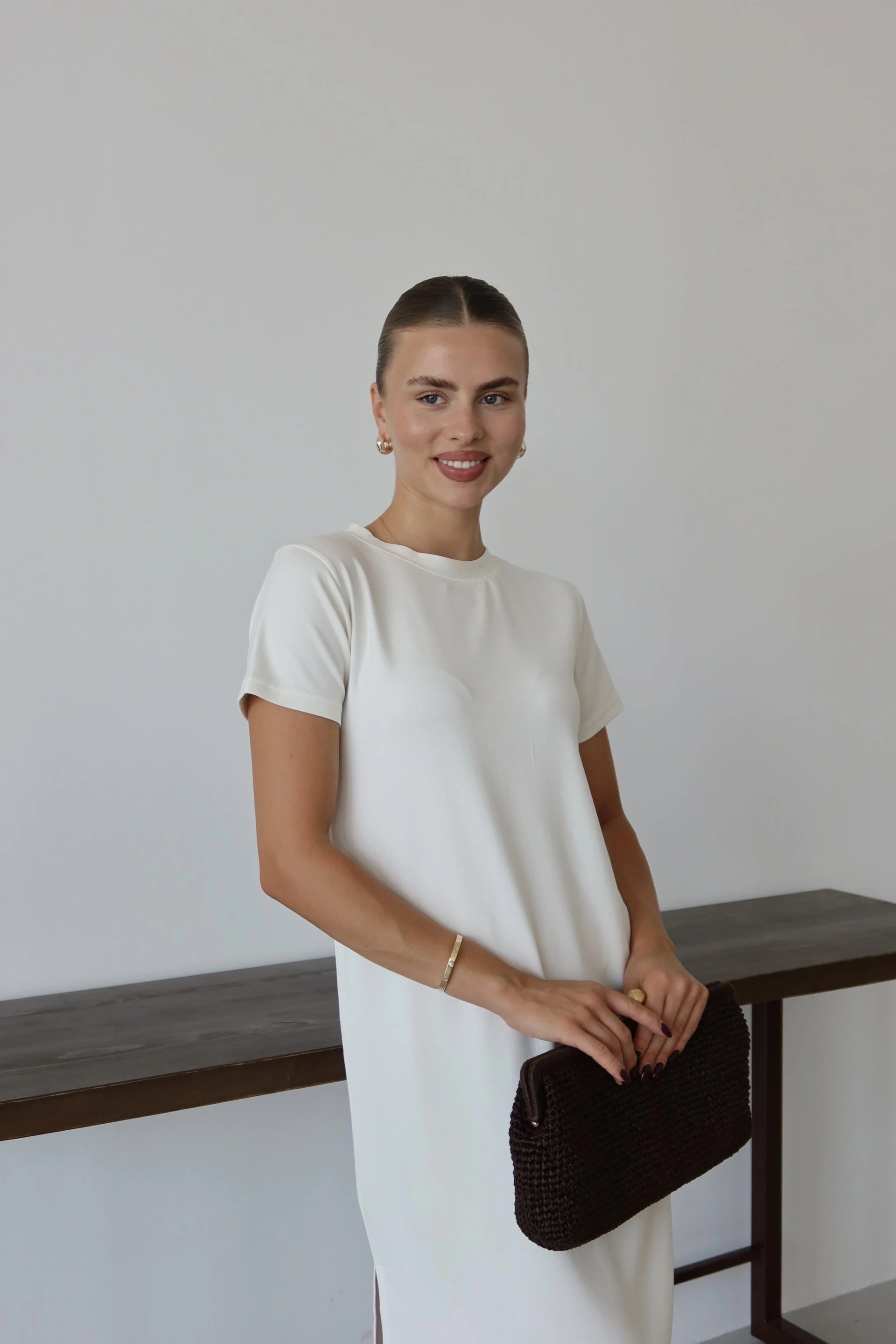 Modal yırtmaçlı elbise beyaz pt