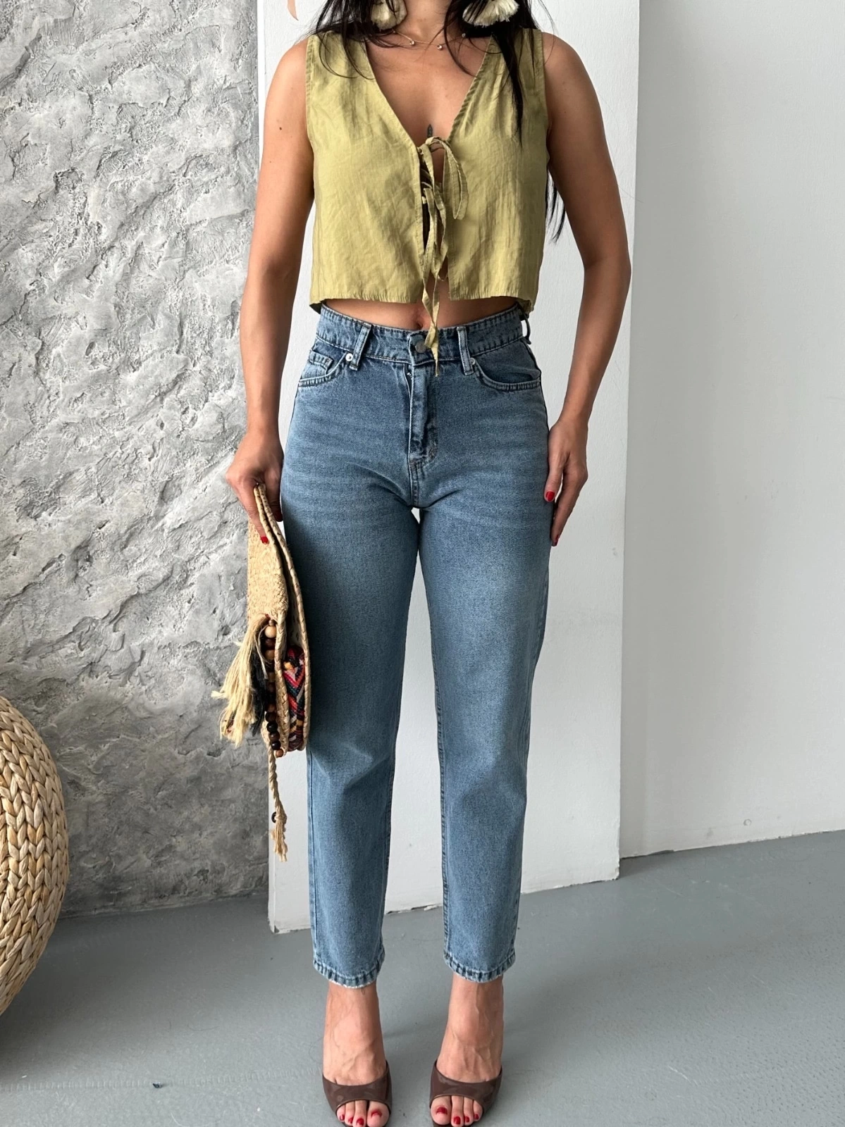 Mom fit bıyık kar yıkama jeans pantolon koyu mavi d2006